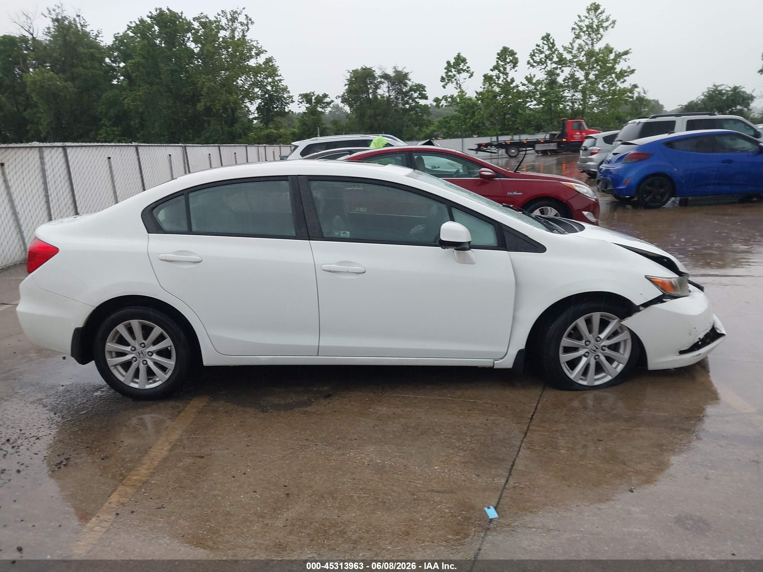 2012 Honda Civic Ex-l White vin: 19XFB2F96CE006760