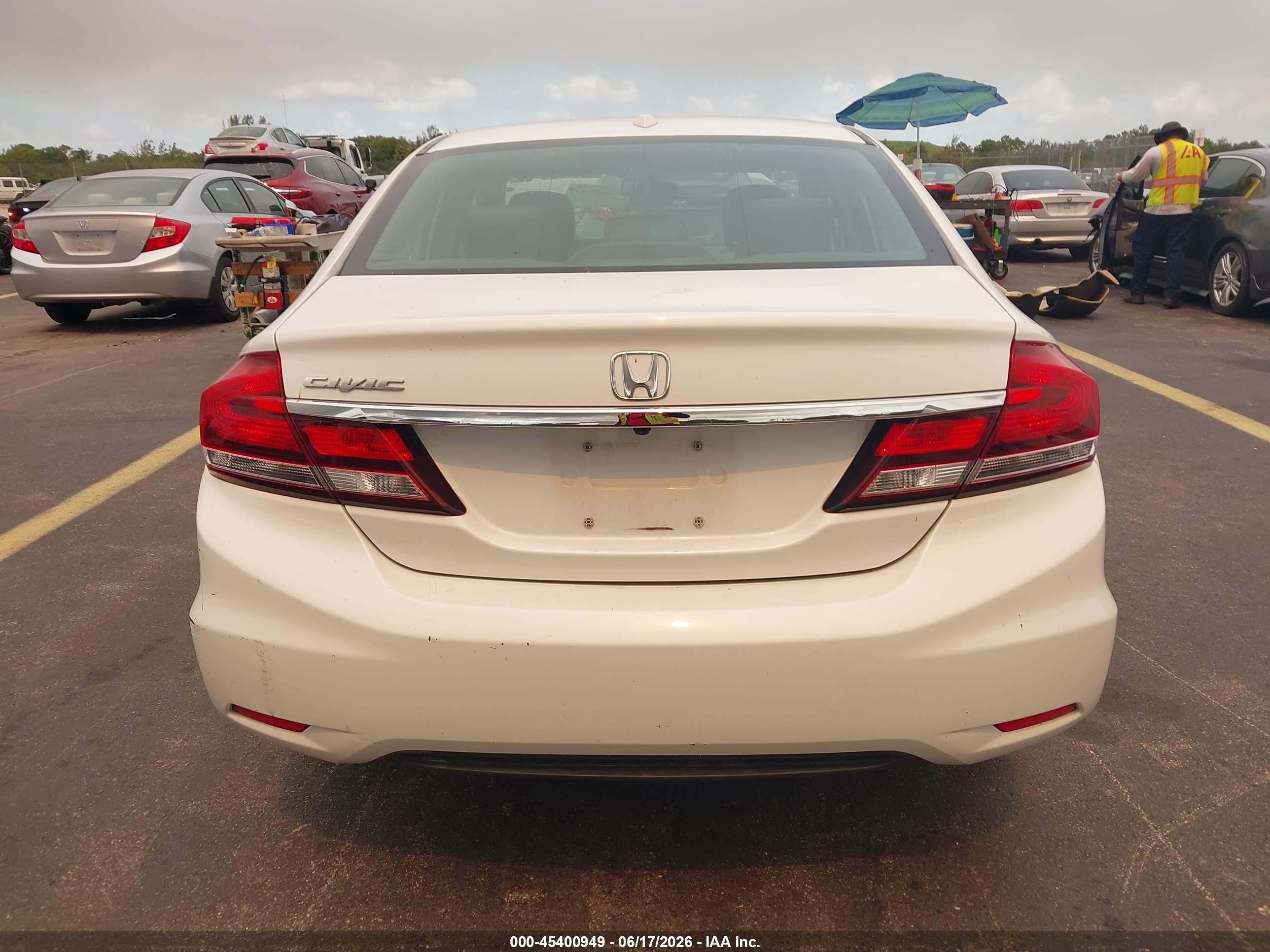 2013 Honda Civic Ex-l White vin: 19XFB2F96DE009353