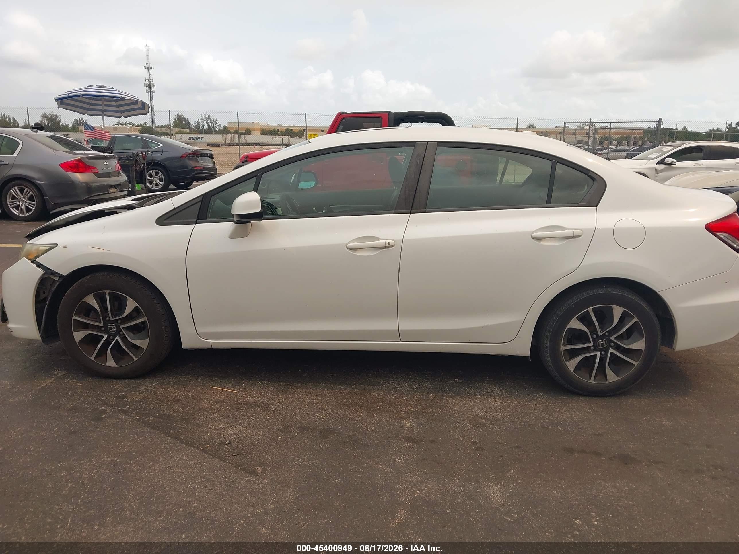 2013 Honda Civic Ex-l White vin: 19XFB2F96DE009353