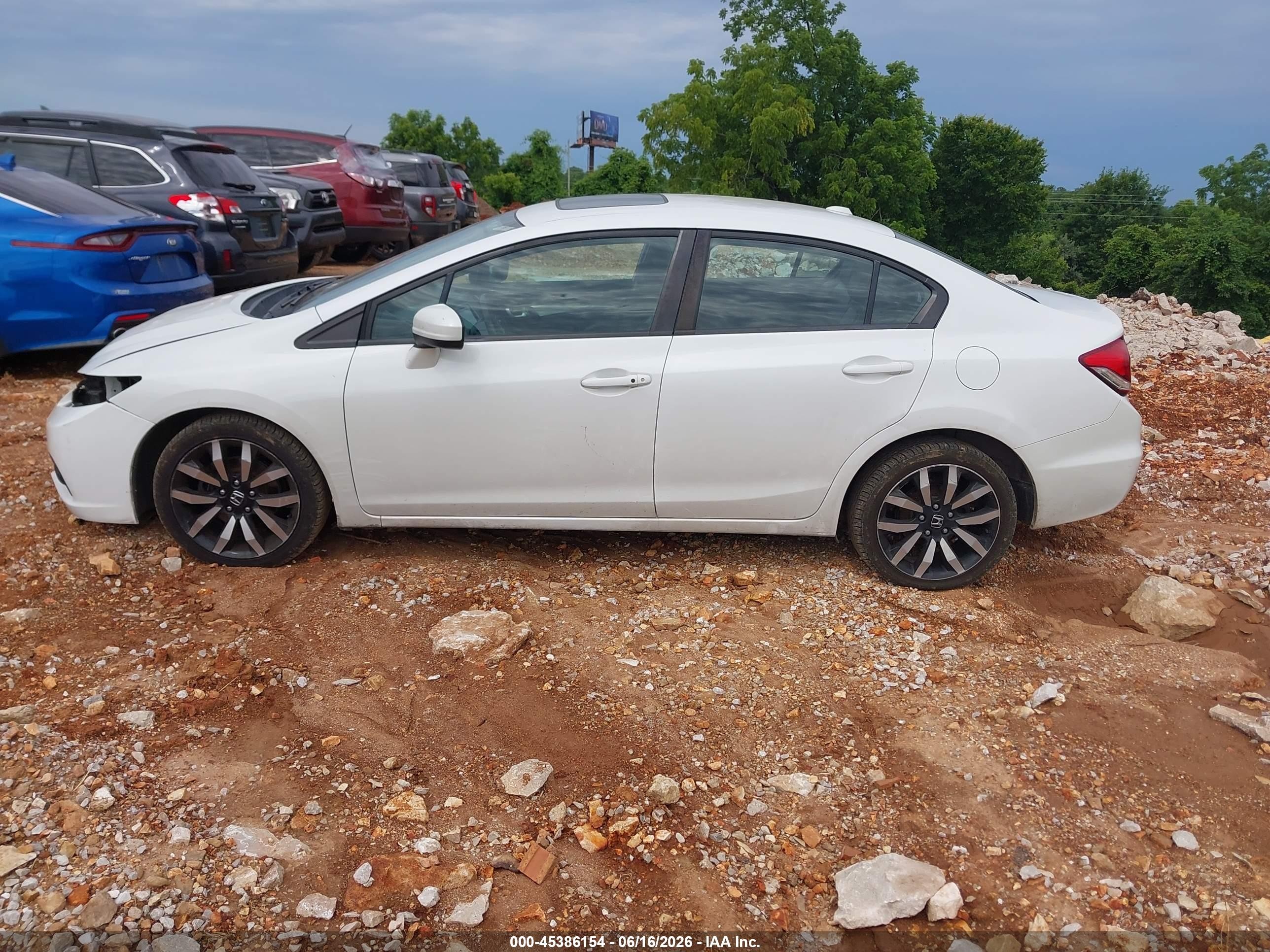 2015 Honda Civic Ex-l White vin: 19XFB2F96FE071189