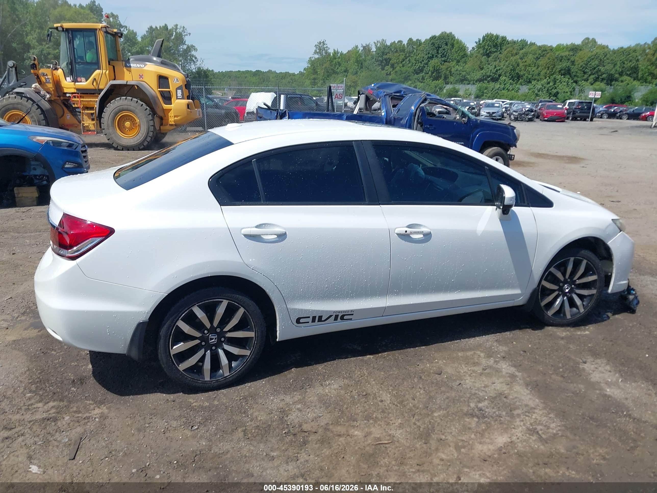 2015 Honda Civic Ex-l White vin: 19XFB2F96FE229403