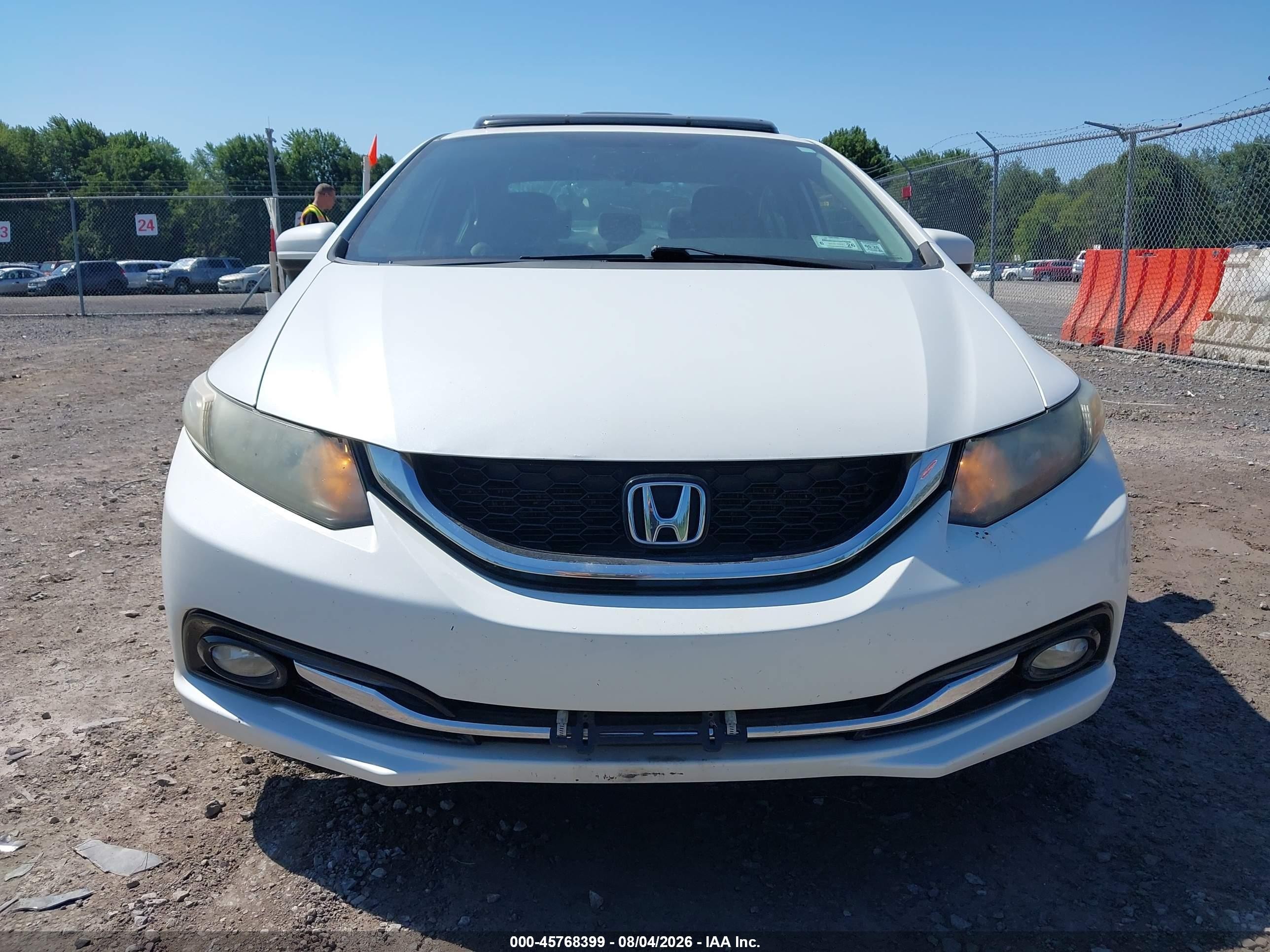 2014 Honda Civic Ex-l White vin: 19XFB2F97EE243308