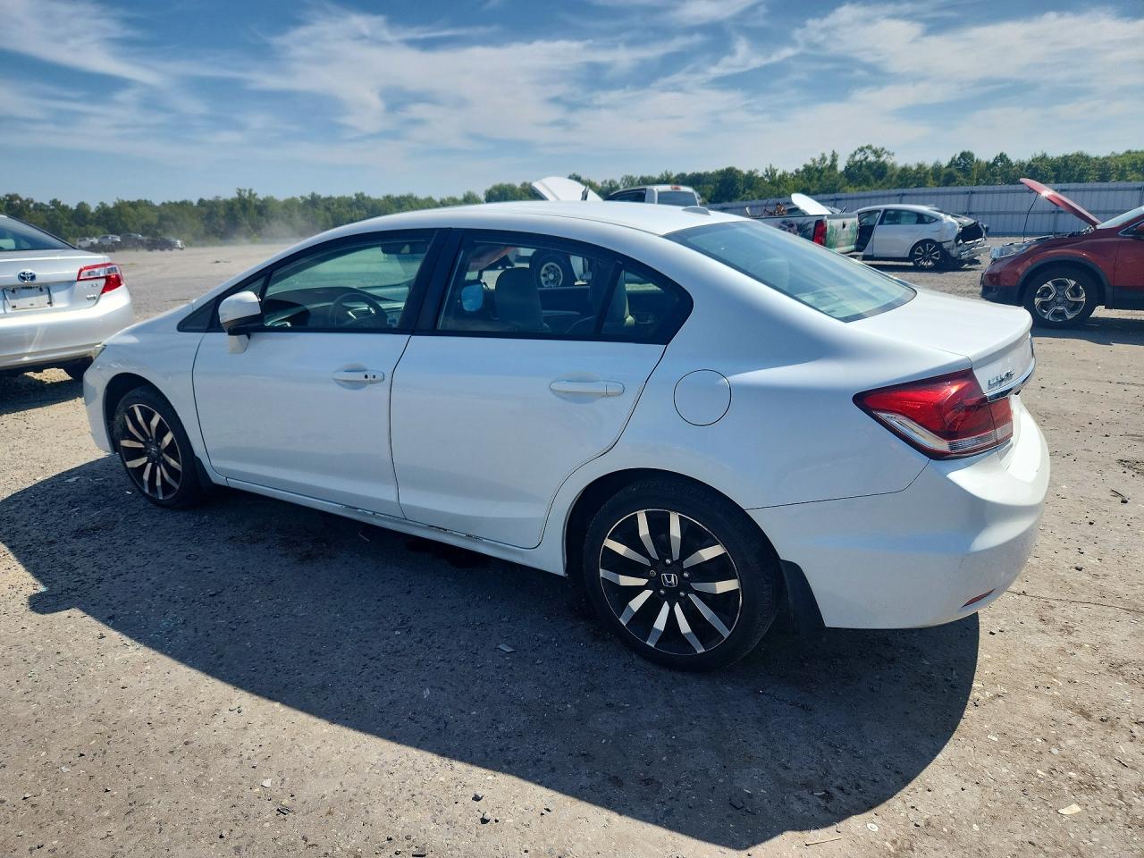 2014 Honda Civic Exl White vin: 19XFB2F98EE266323
