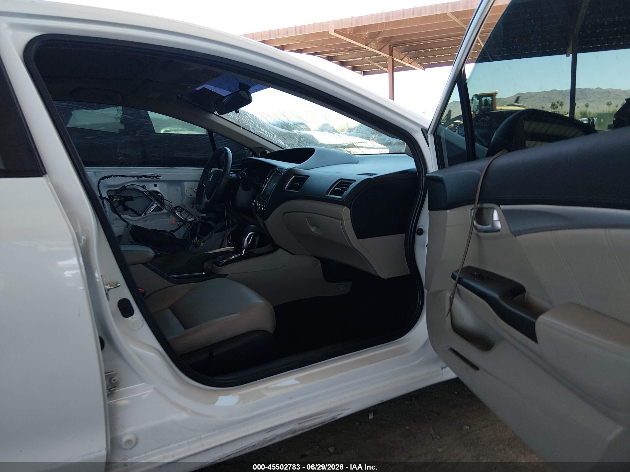 2015 Honda Civic Ex-l White vin: 19XFB2F98FE052871