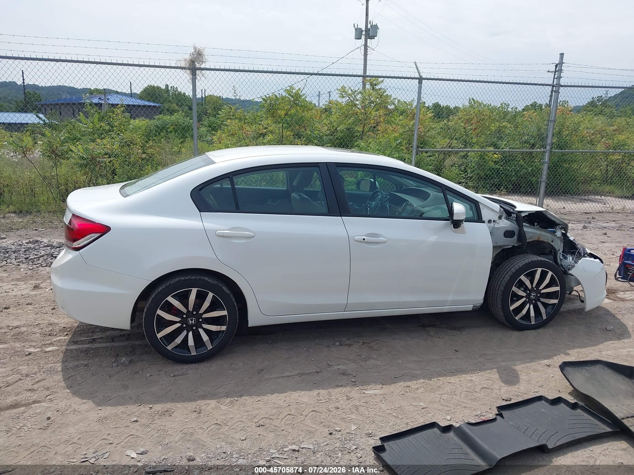 2015 Honda Civic Ex-l White vin: 19XFB2F98FE282717