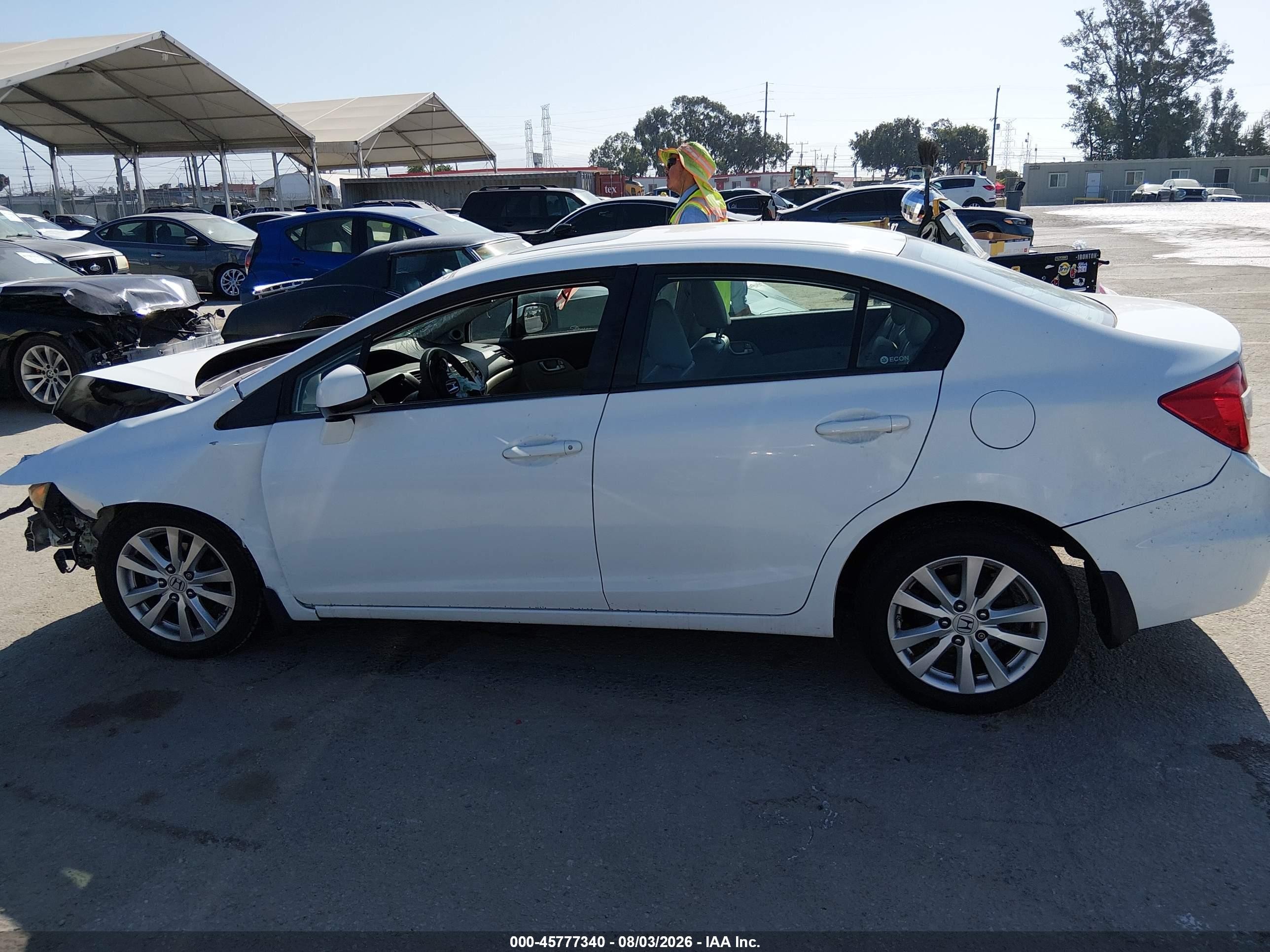 2012 Honda Civic Ex-l White vin: 19XFB2F99CE337798