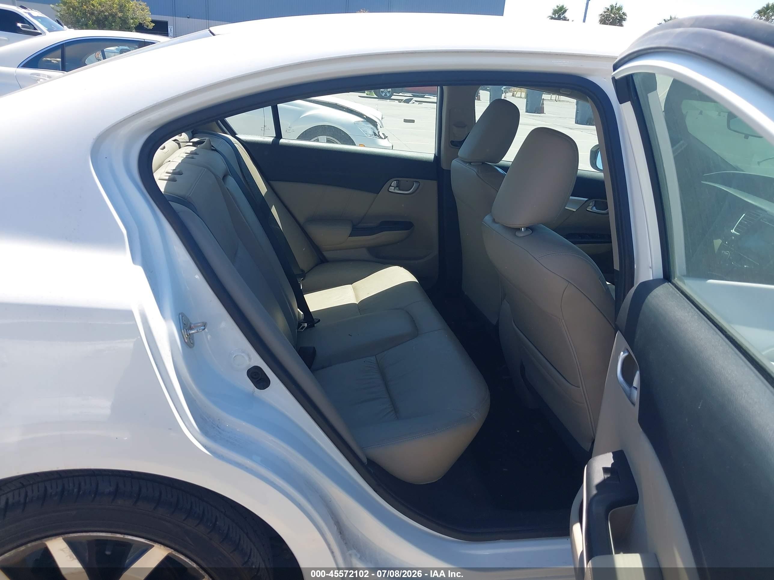 2015 Honda Civic Ex-l White vin: 19XFB2F99FE234692