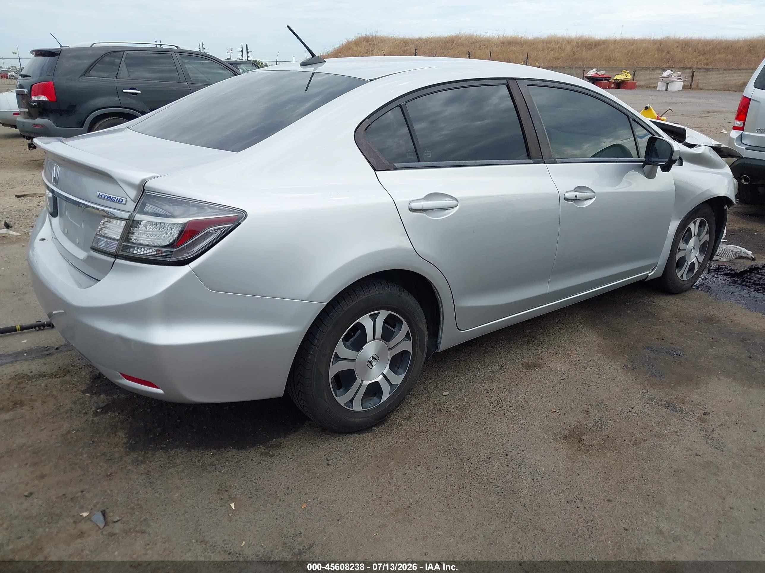 2015 Honda Civic Hybrid   Silver vin: 19XFB4F21FE201832