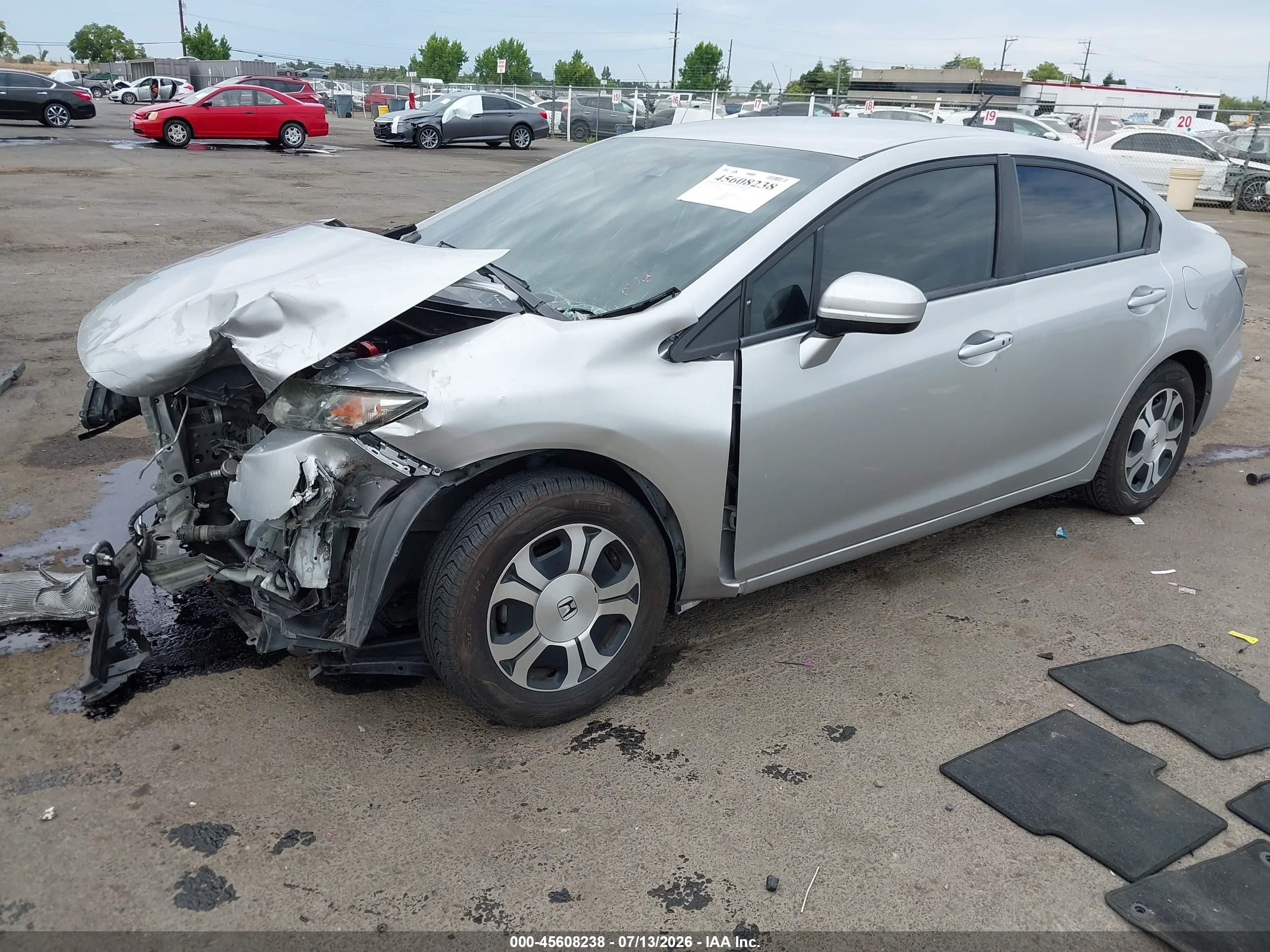 2015 Honda Civic Hybrid   Silver vin: 19XFB4F21FE201832