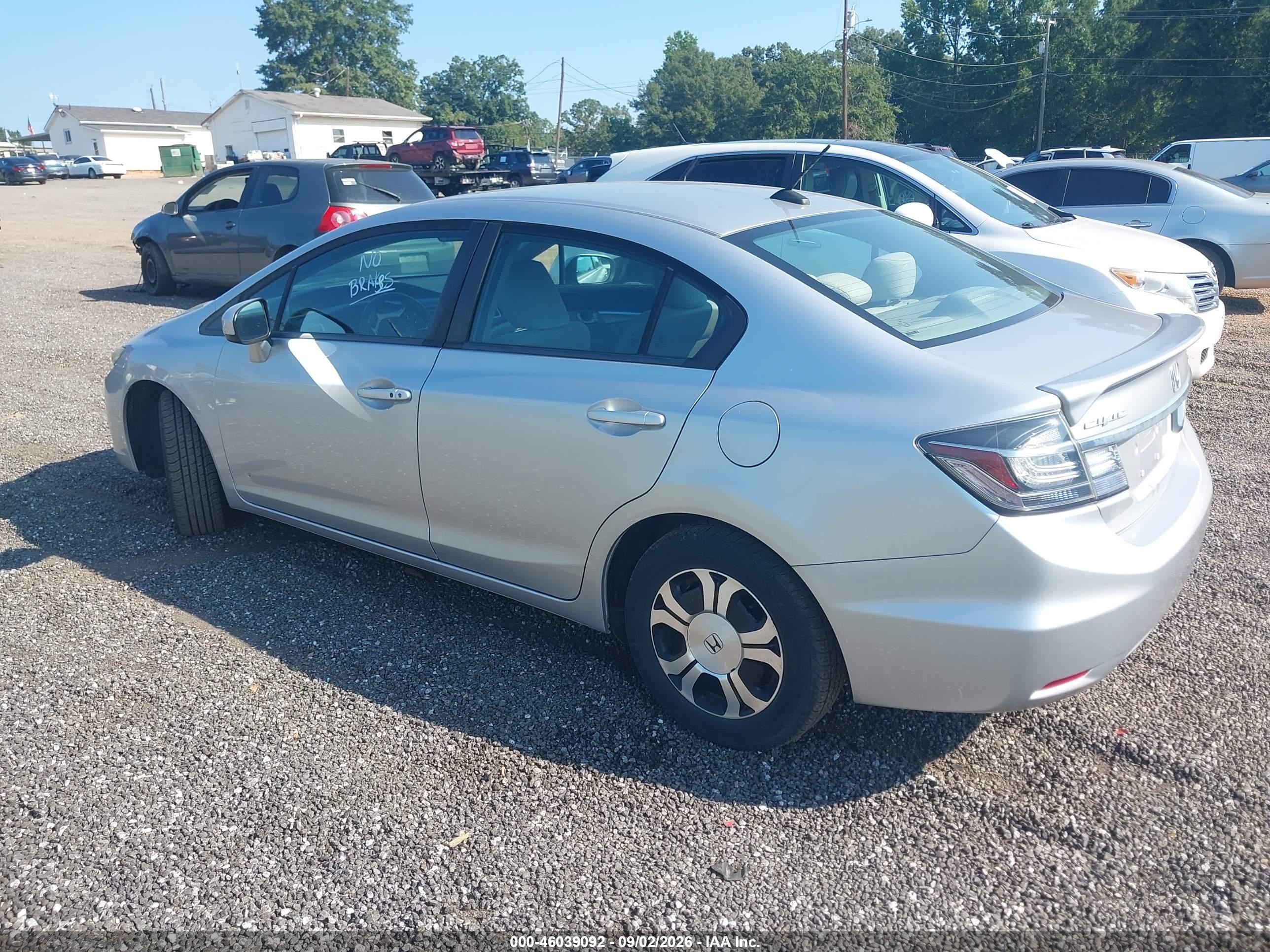 2014 Honda Civic Hybrid   Silver vin: 19XFB4F23EE002005