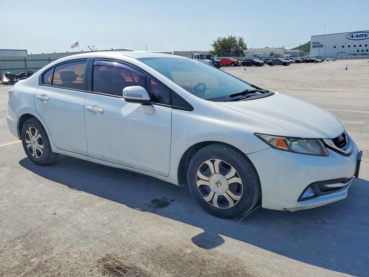 2013 Honda Civic Hybrid White vin: 19XFB4F24DE003744