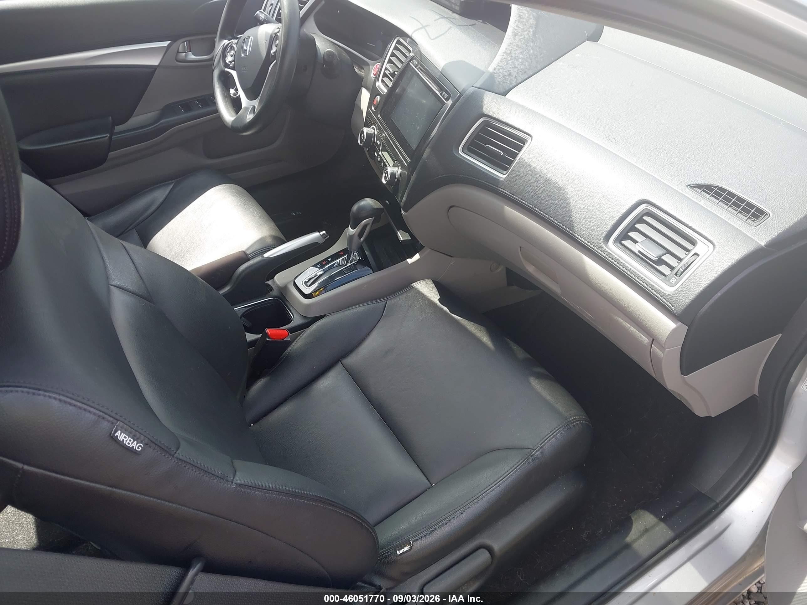 2014 Honda Civic Hybrid   Silver vin: 19XFB4F24EE201435