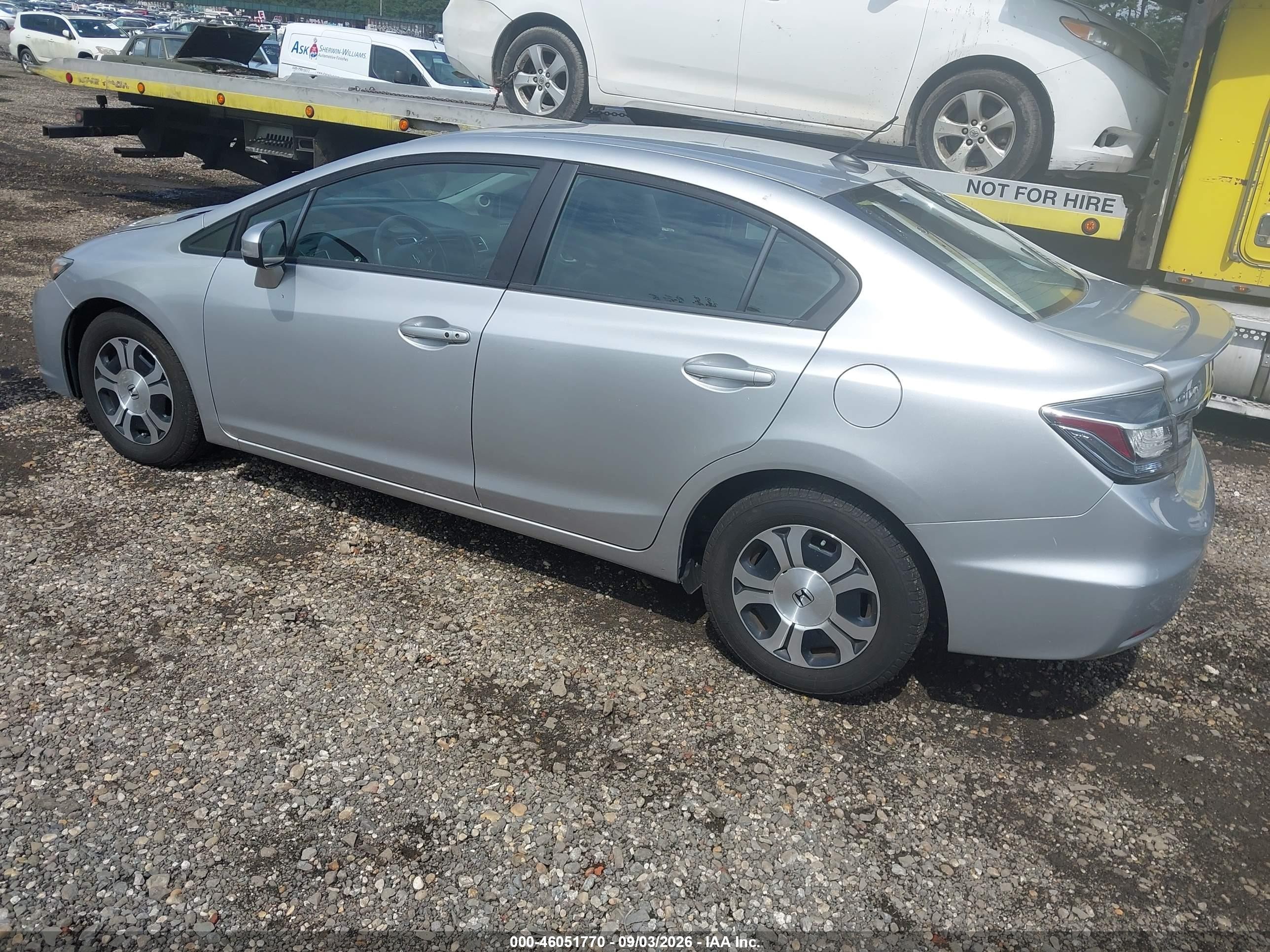 2014 Honda Civic Hybrid   Silver vin: 19XFB4F24EE201435