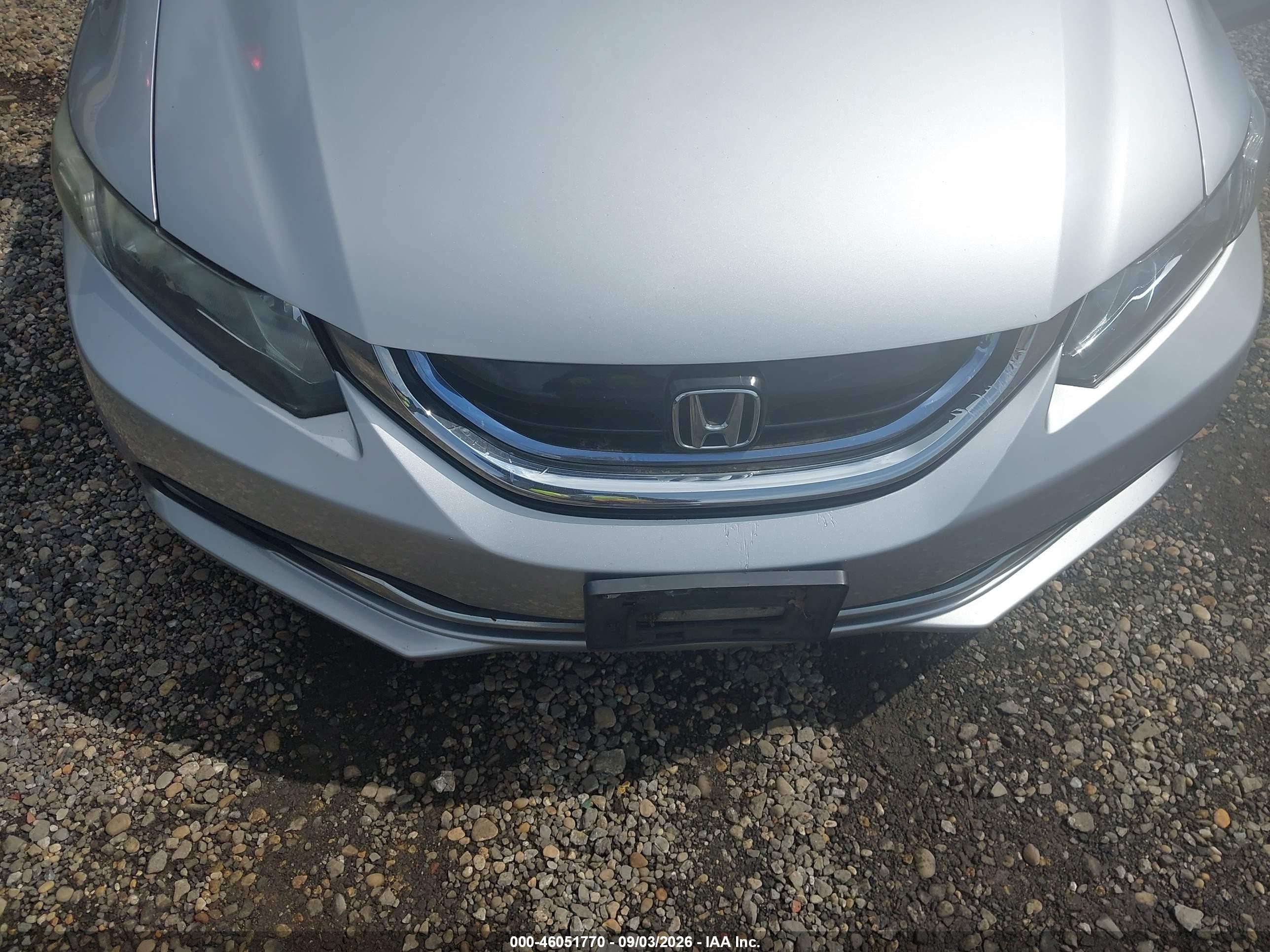 2014 Honda Civic Hybrid   Silver vin: 19XFB4F24EE201435