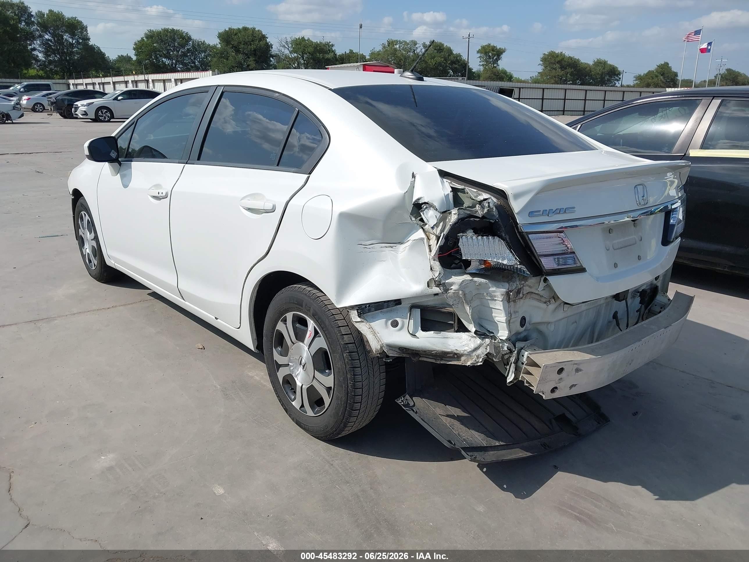 2015 Honda Civic Hybrid   Белый vin: 19XFB4F24FE000782