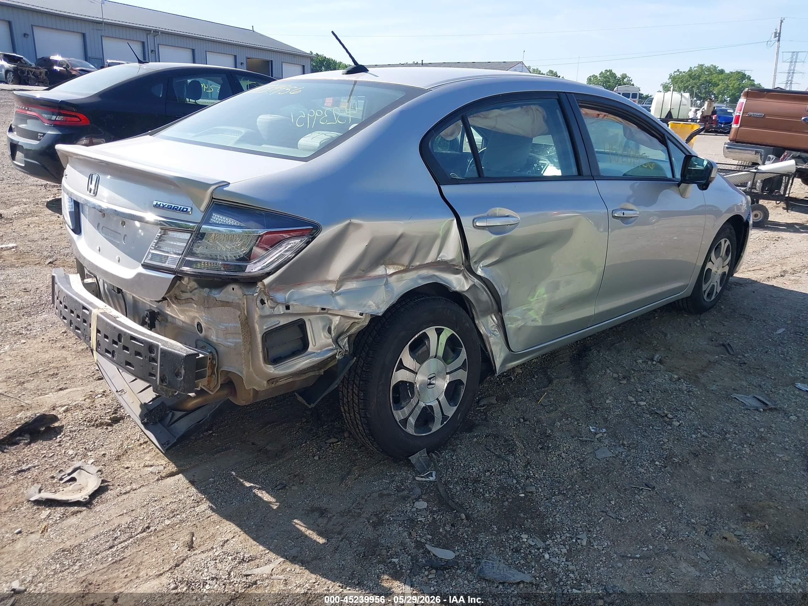 2014 Honda Civic Hybrid   Silver vin: 19XFB4F25EE000577