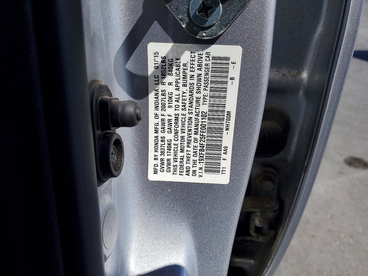 2015 Honda Civic Hybrid Silver vin: 19XFB4F25FE001102