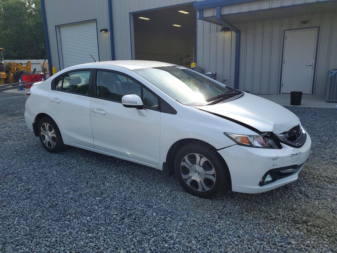 2013 Honda Civic Hybrid White vin: 19XFB4F26DE203444