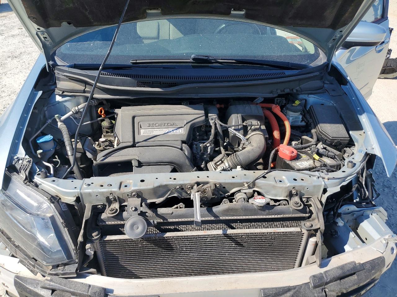 2014 Honda Civic Hybrid Silver vin: 19XFB4F26EE000085