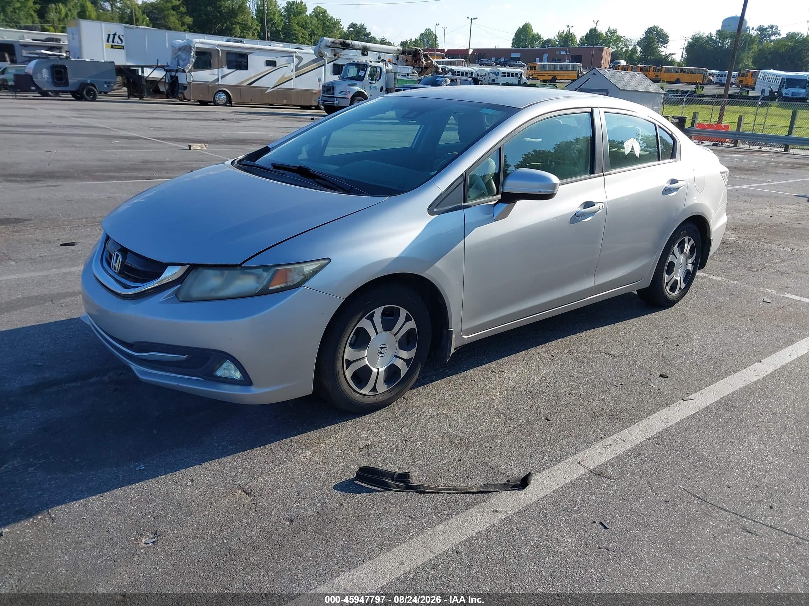 2014 Honda Civic Hybrid   Silver vin: 19XFB4F26EE002015