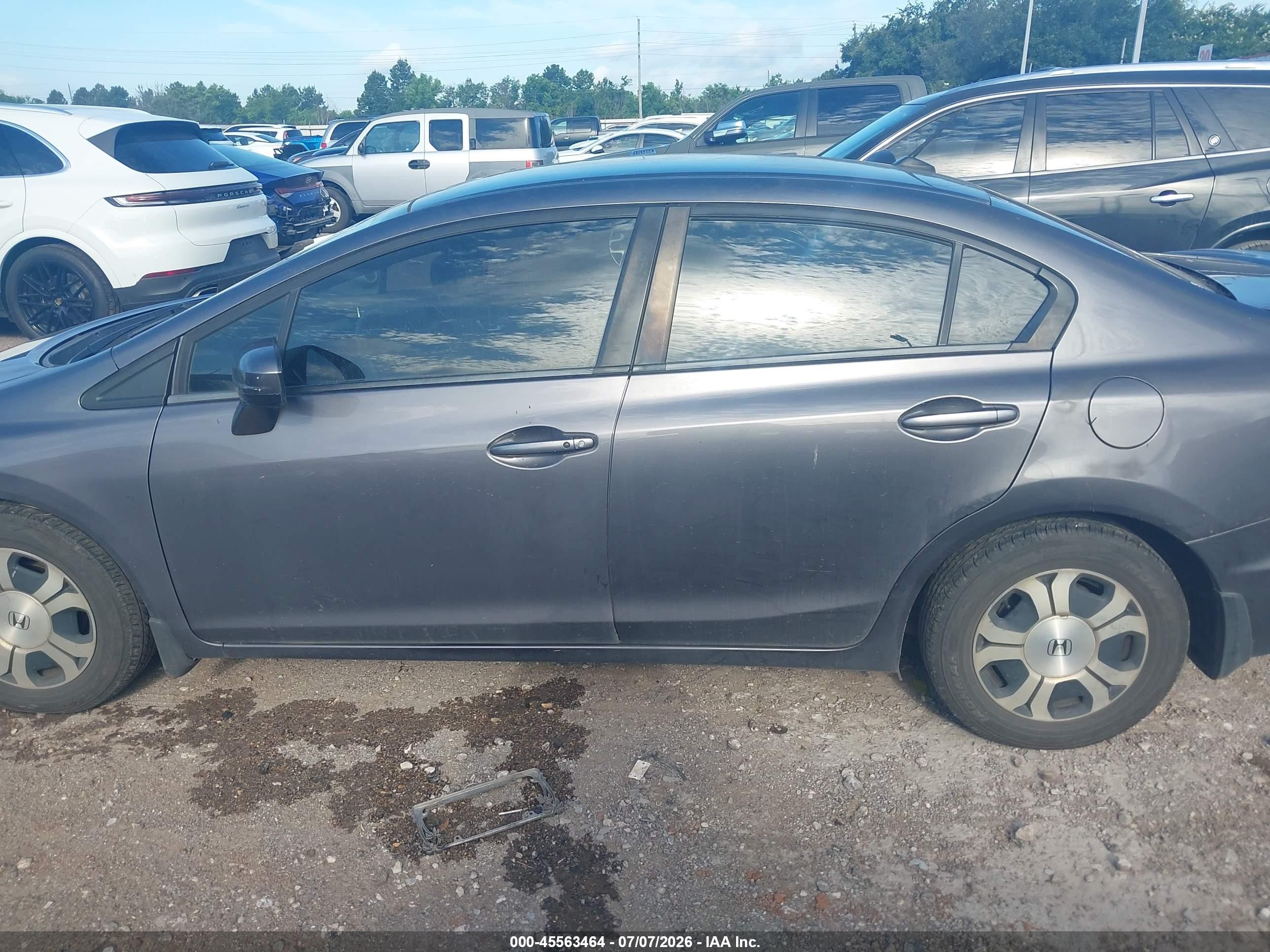 2014 Honda Civic Hybrid   Серый vin: 19XFB4F27EE000595