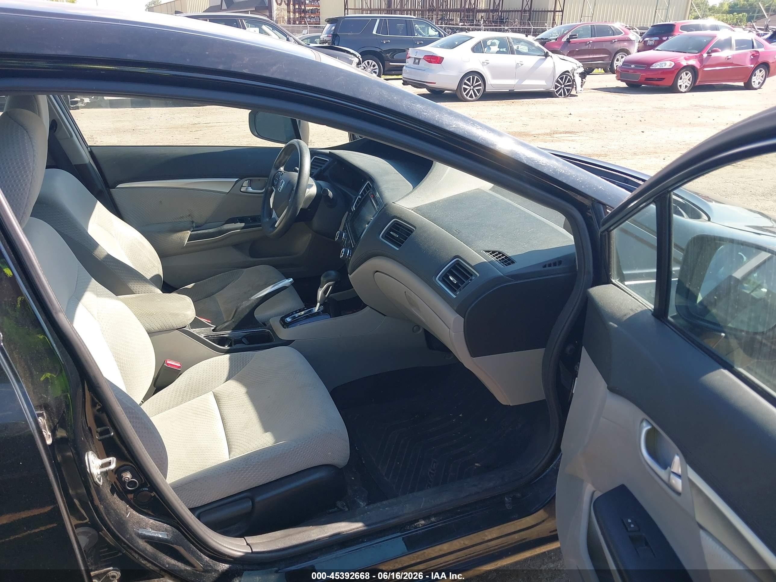 2014 Honda Civic Hybrid   Black vin: 19XFB4F28EE001433