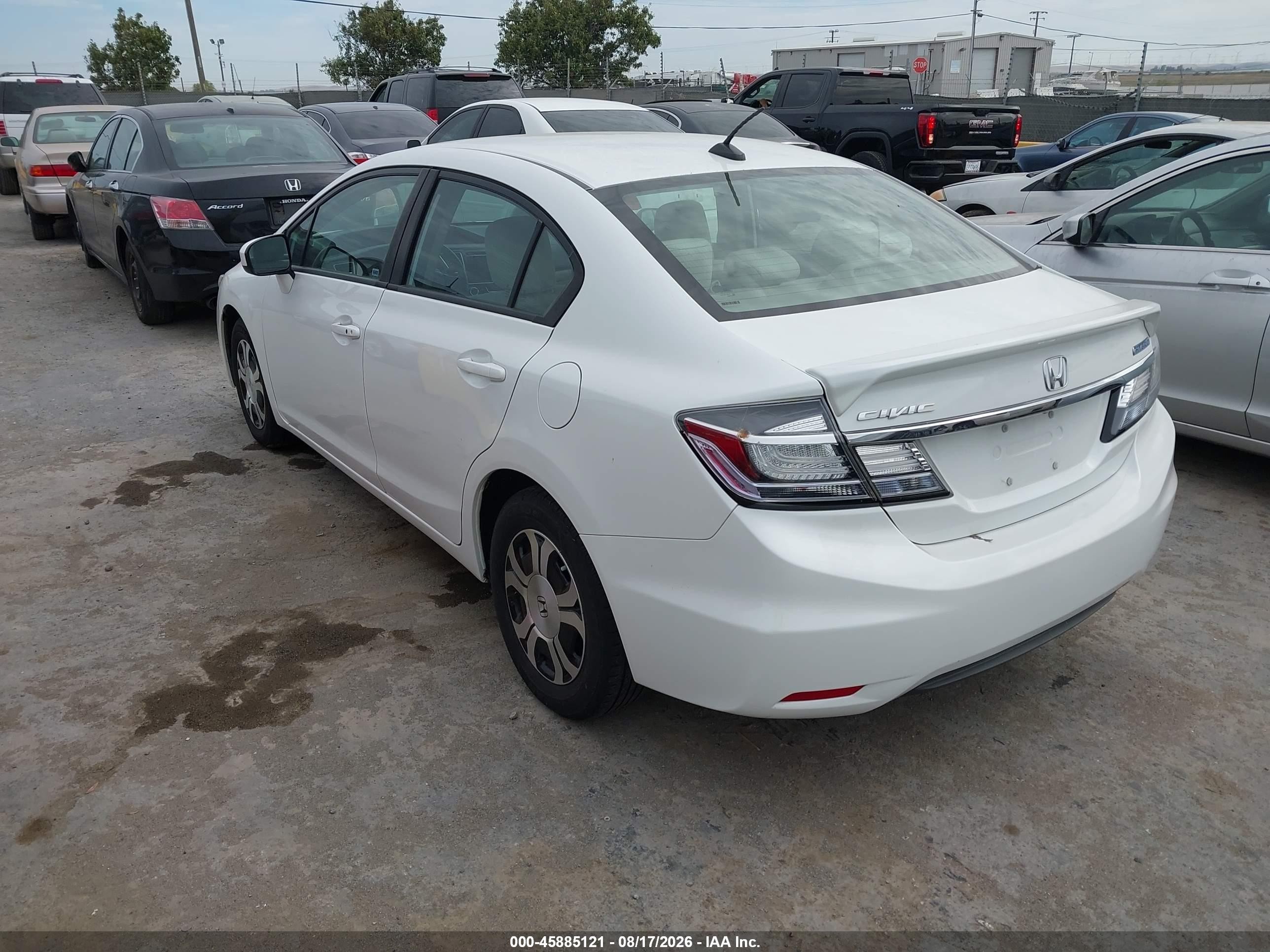 2015 Honda Civic Hybrid   White vin: 19XFB4F29FE200847