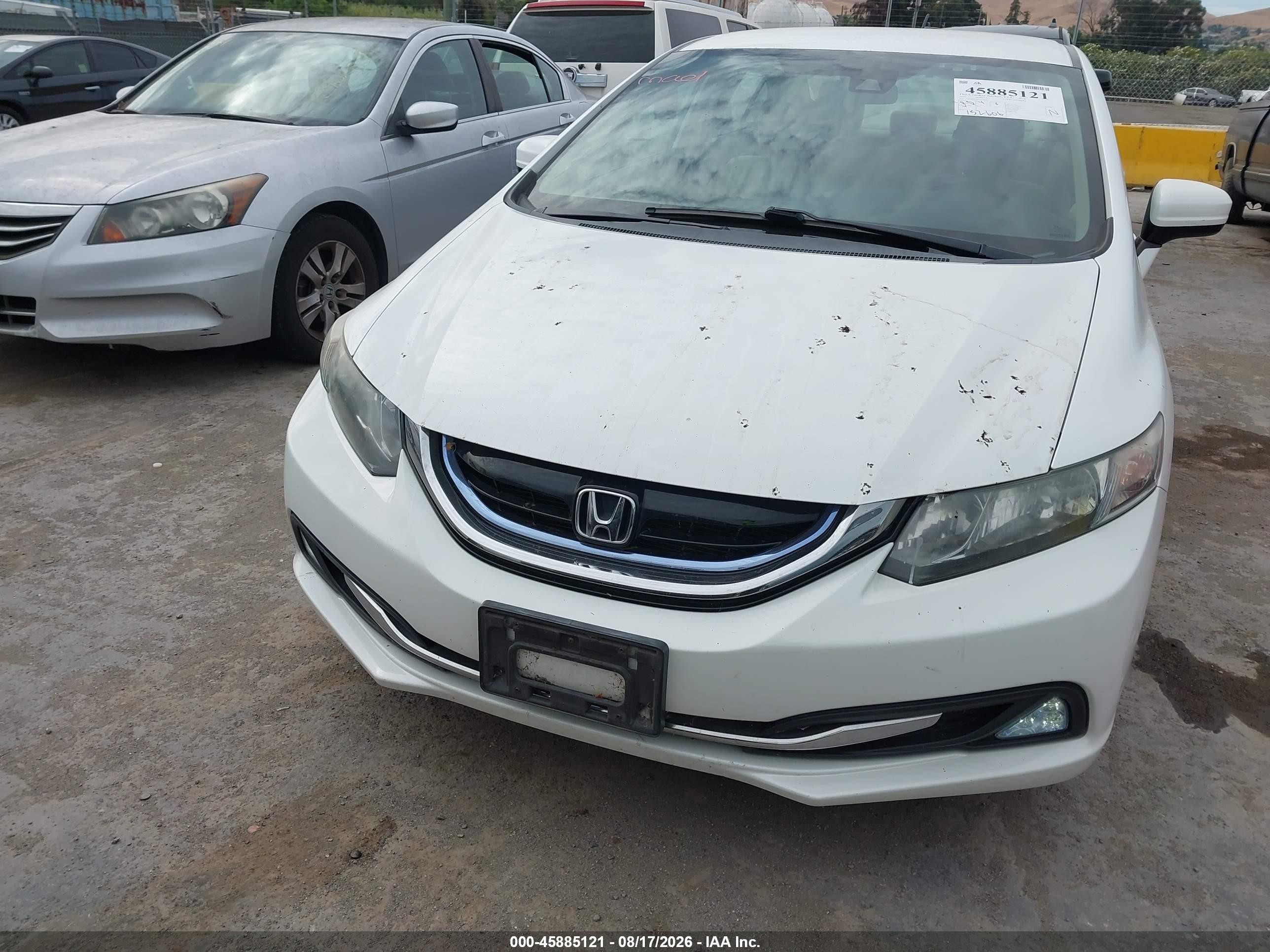 2015 Honda Civic Hybrid   White vin: 19XFB4F29FE200847