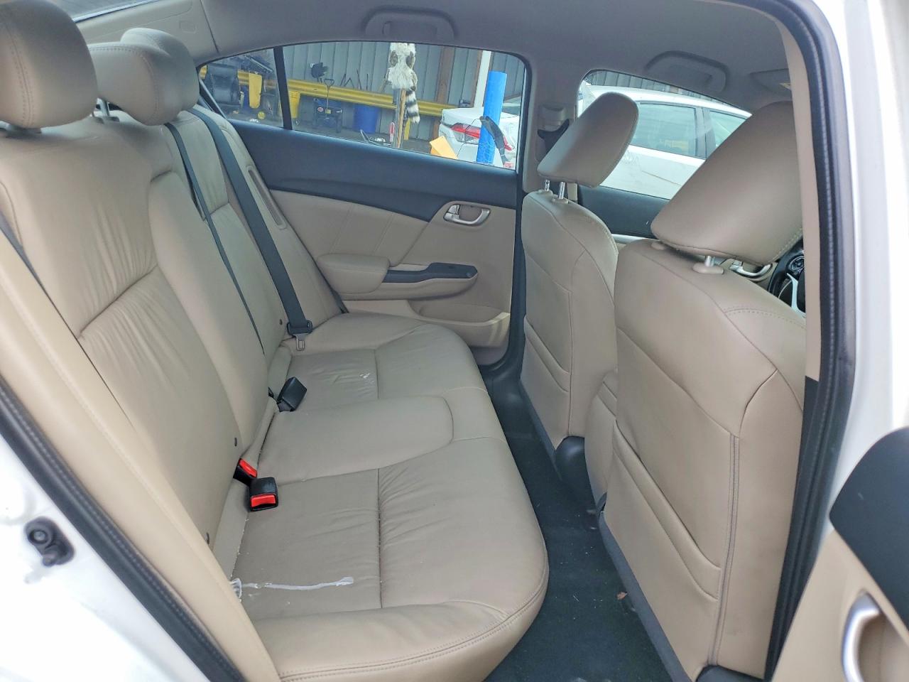 2014 Honda Civic Hybrid L White vin: 19XFB4F31EE001332