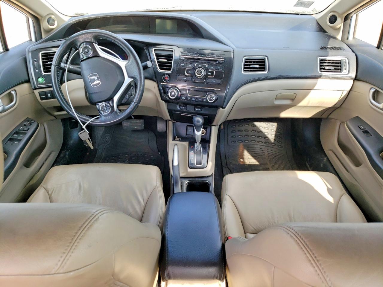 2013 Honda Civic Hybrid L White vin: 19XFB4F34DE002859