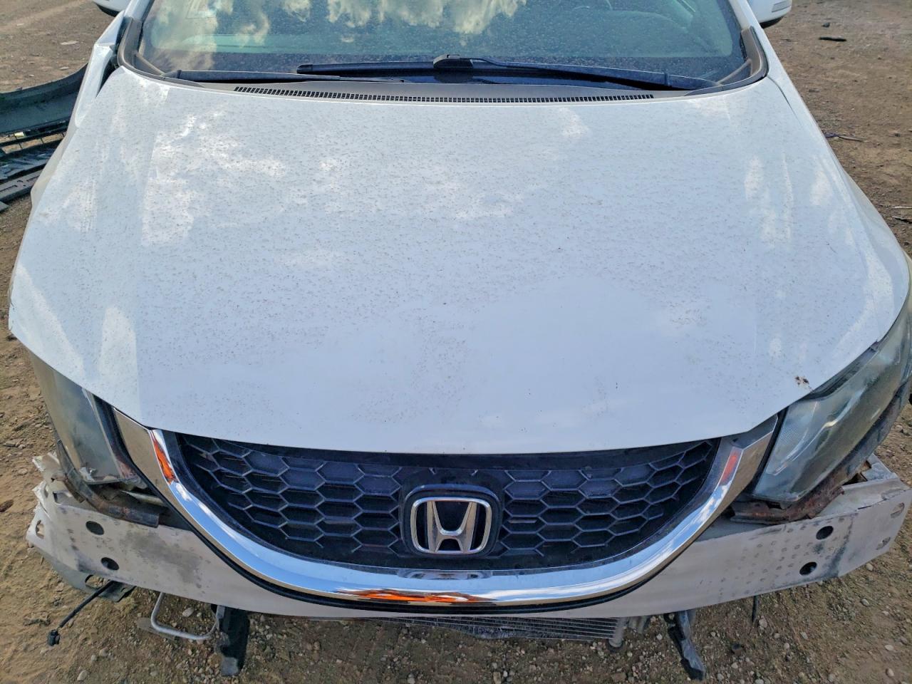 2013 Honda Civic Hybrid L White vin: 19XFB4F34DE002859