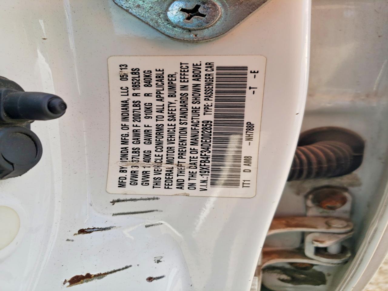 2013 Honda Civic Hybrid L White vin: 19XFB4F34DE002859