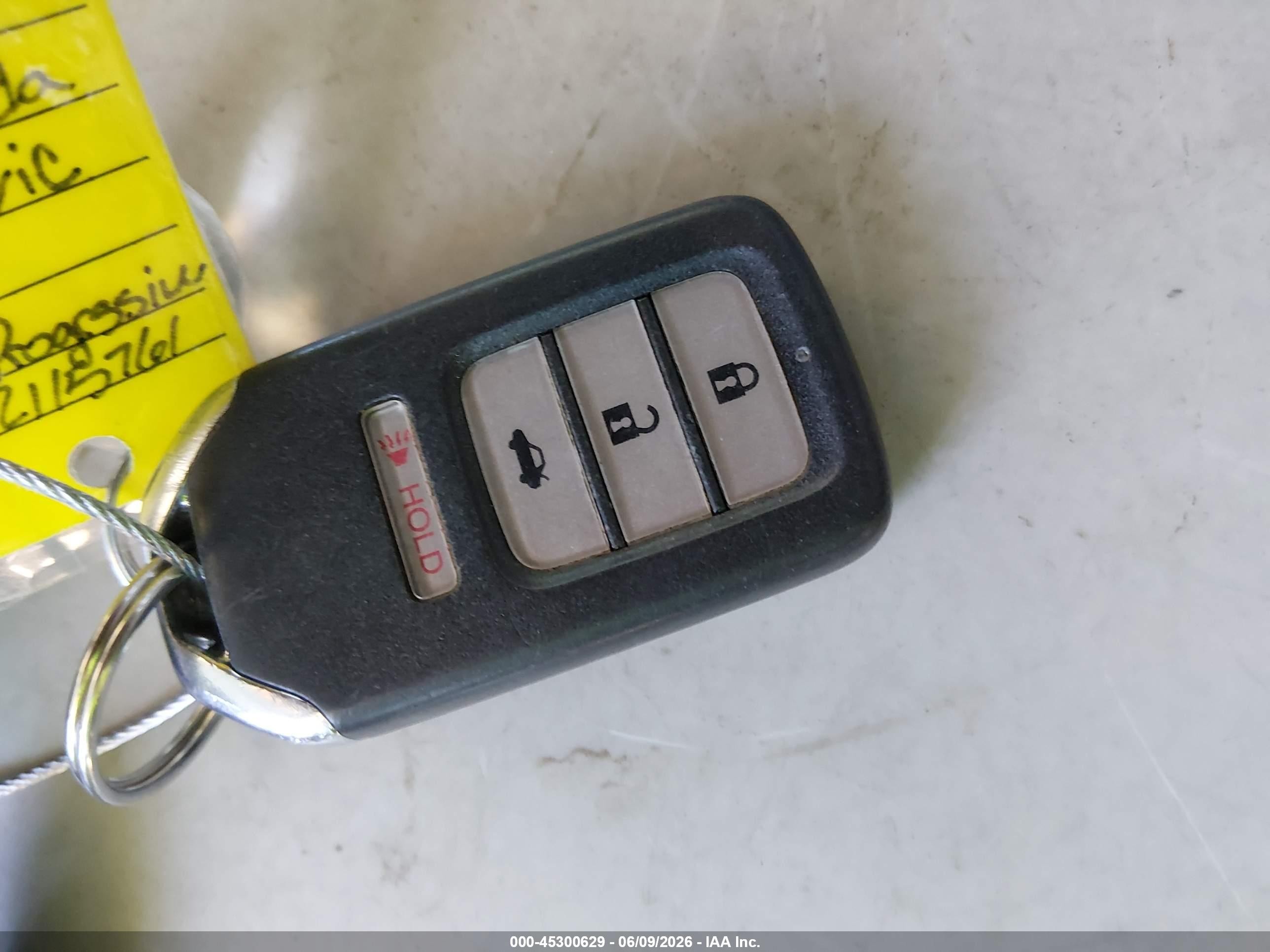 2015 Honda Civic Hybrid   Серый vin: 19XFB4F34FE000256