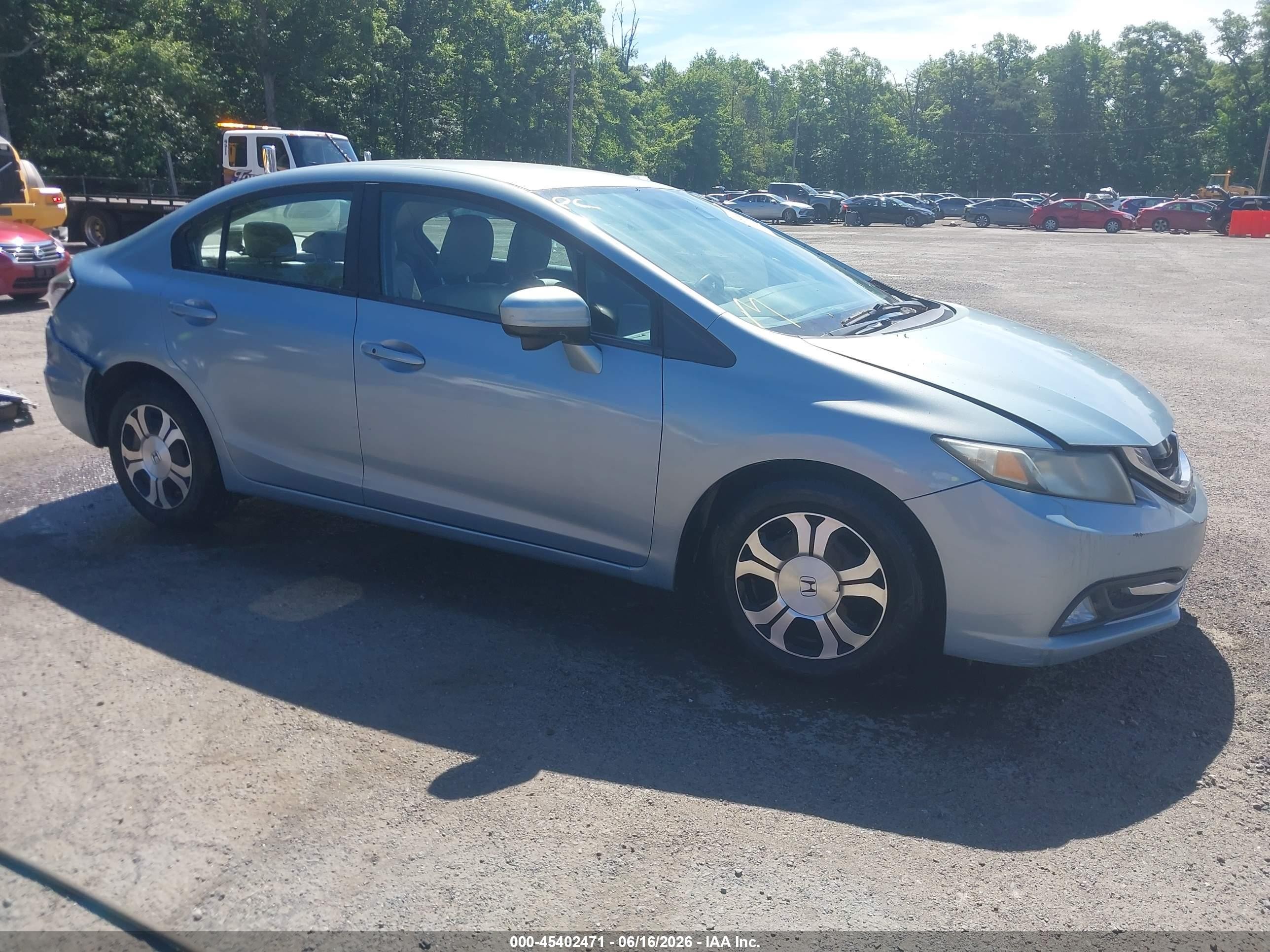 2014 Honda Civic Hybrid   Light Blue vin: 19XFB4F35EE001558