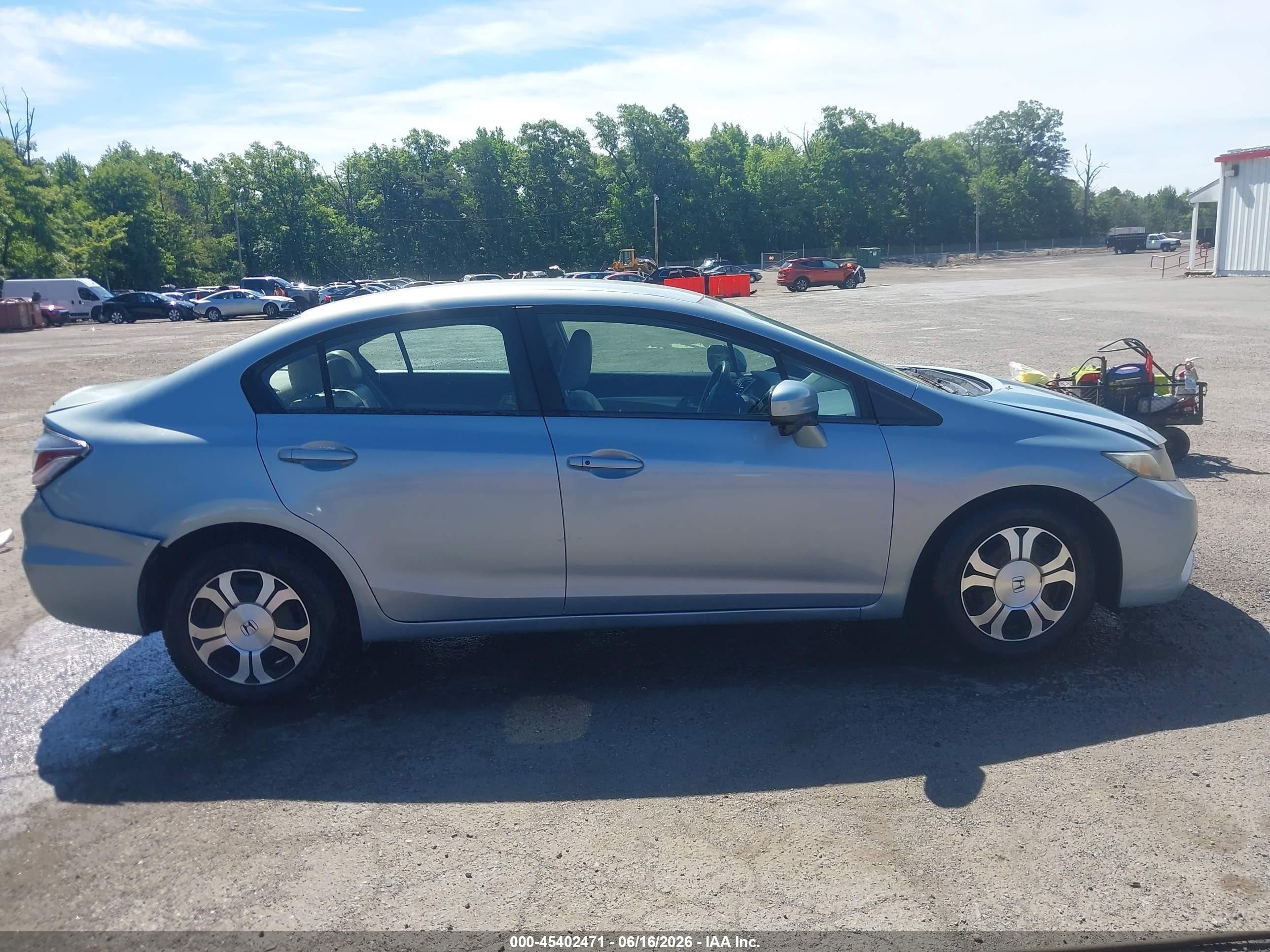 2014 Honda Civic Hybrid   Light Blue vin: 19XFB4F35EE001558