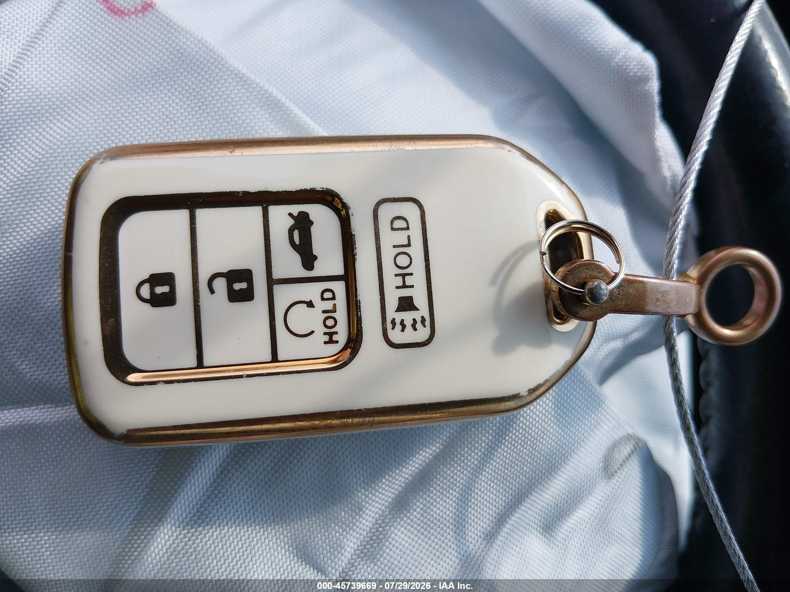 2014 Honda Civic Hybrid   Белый vin: 19XFB4F36EE000807