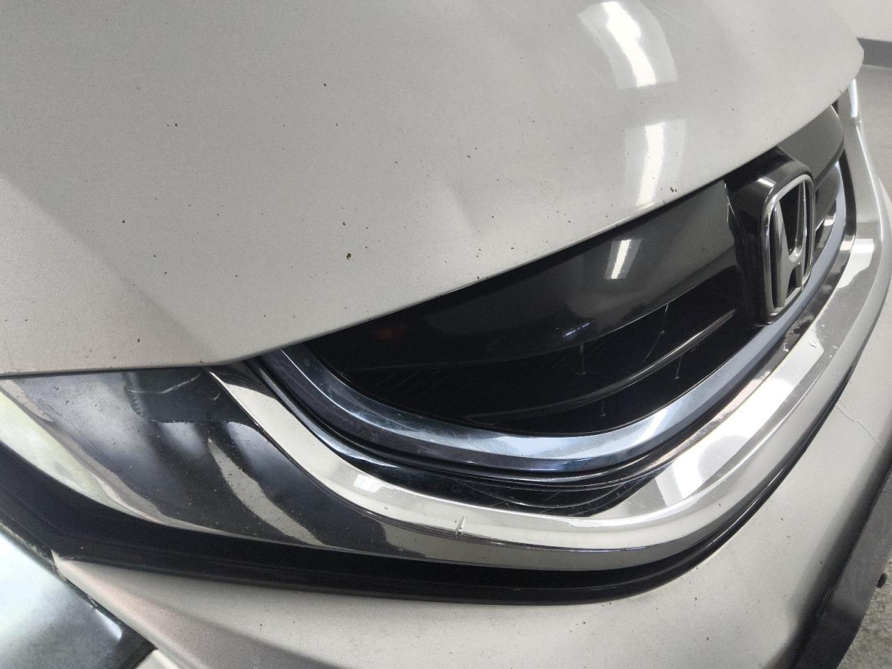 2013 Honda Civic Hybrid L Silver vin: 19XFB4F38DE202112 Damage: Grille, Chipped, 10 Or More