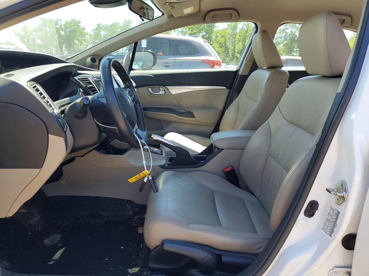 2015 Honda Civic Hybrid L Белый vin: 19XFB4F3XFE201630