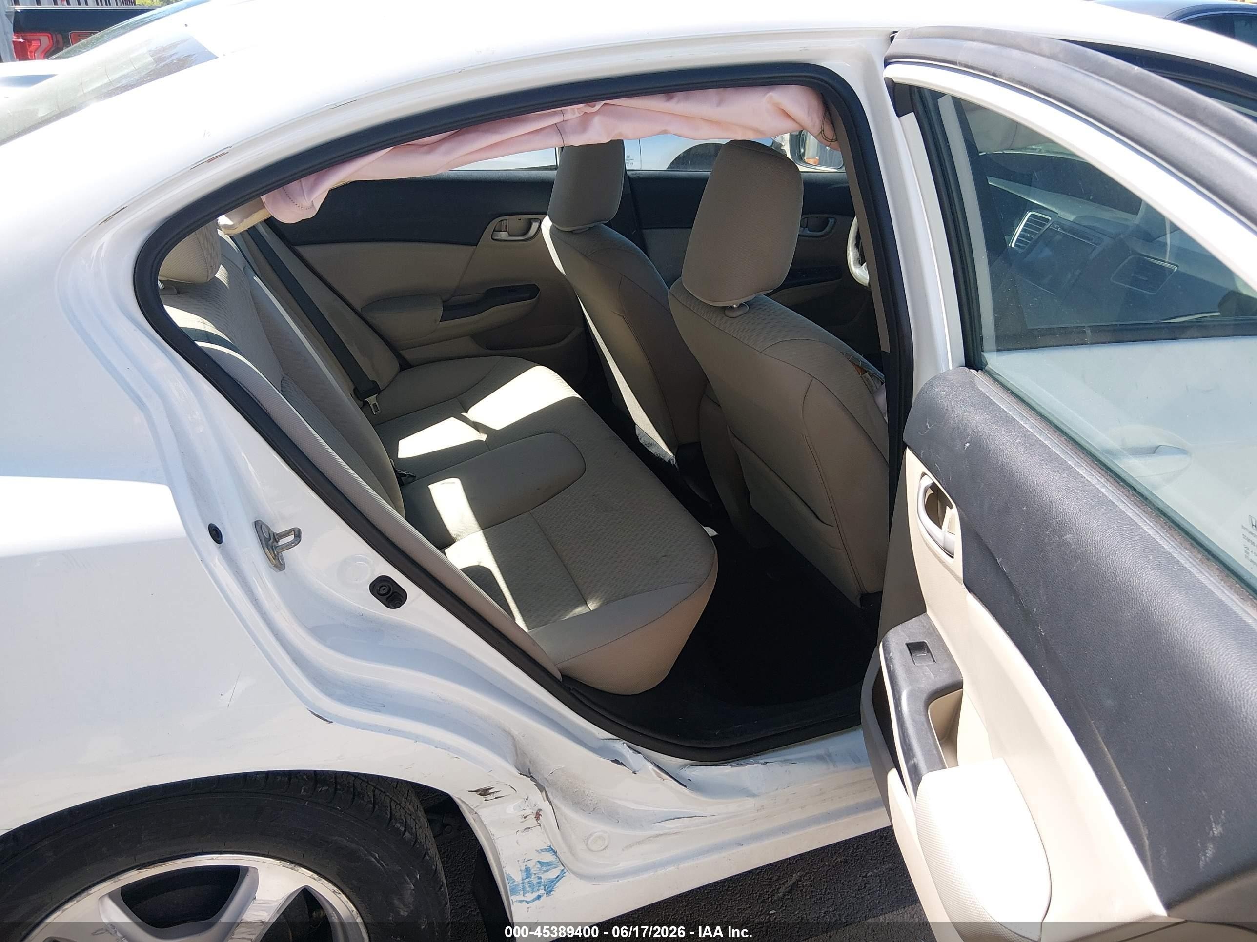 2014 Honda Civic Natural Gas Белый vin: 19XFB5F54EE000568