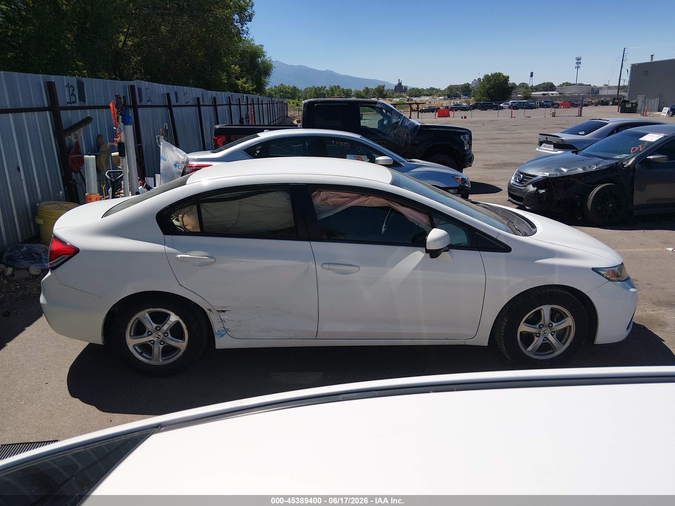 2014 Honda Civic Natural Gas Белый vin: 19XFB5F54EE000568