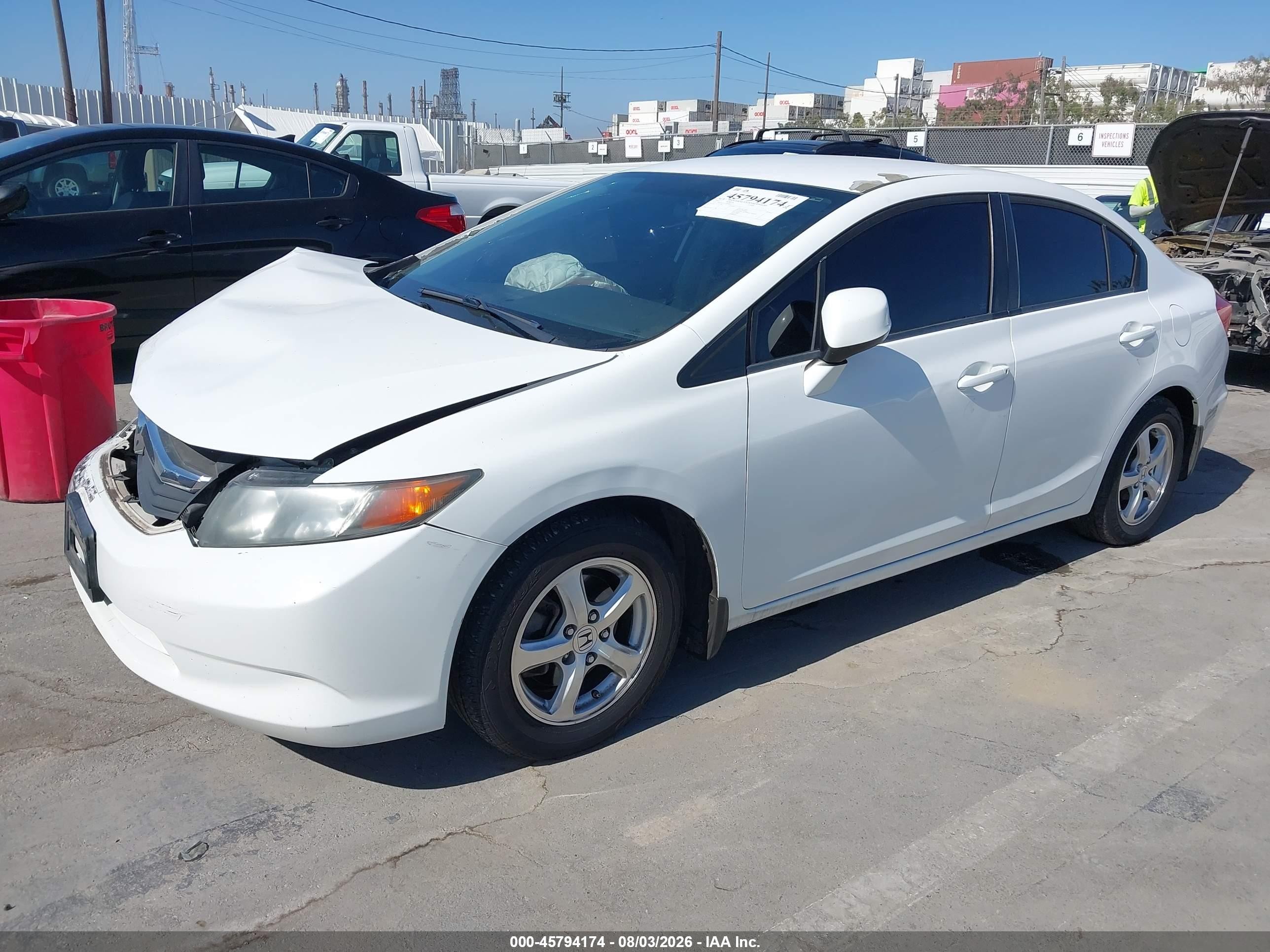 2012 Honda Civic Natural Gas White vin: 19XFB5F55CE000821