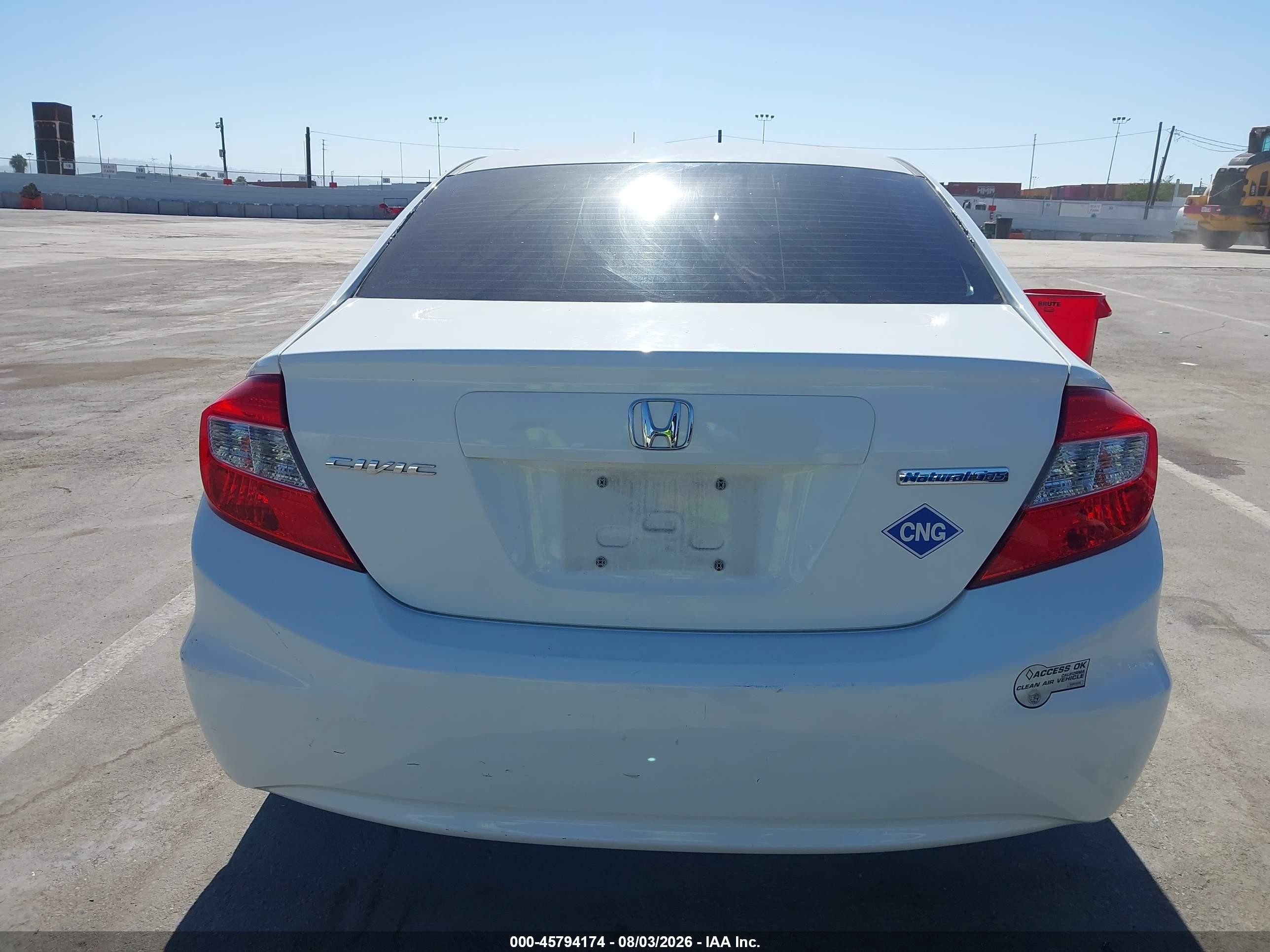 2012 Honda Civic Natural Gas White vin: 19XFB5F55CE000821