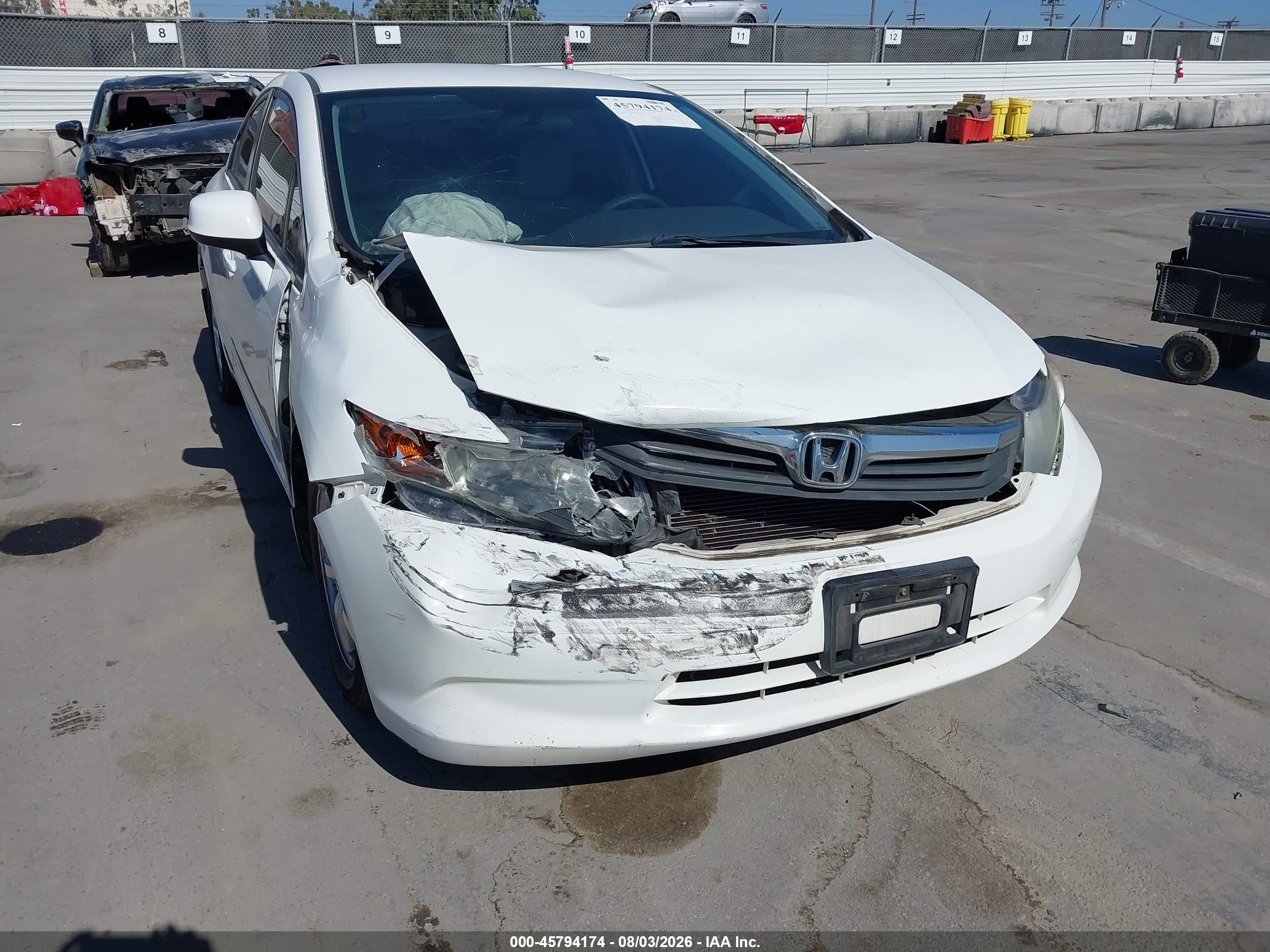 2012 Honda Civic Natural Gas White vin: 19XFB5F55CE000821