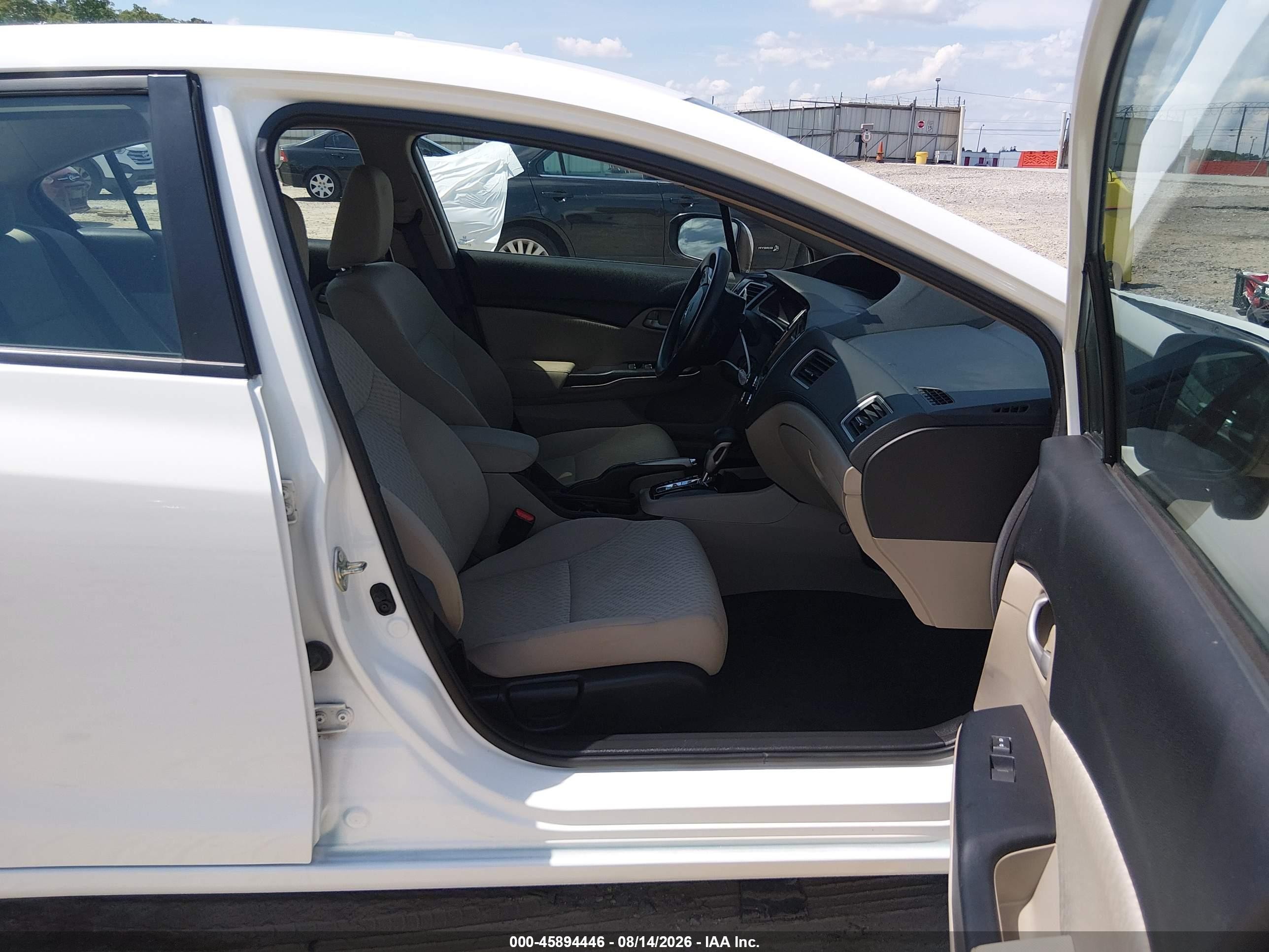 2015 Honda Civic Natural Gas White vin: 19XFB5F57FE000209
