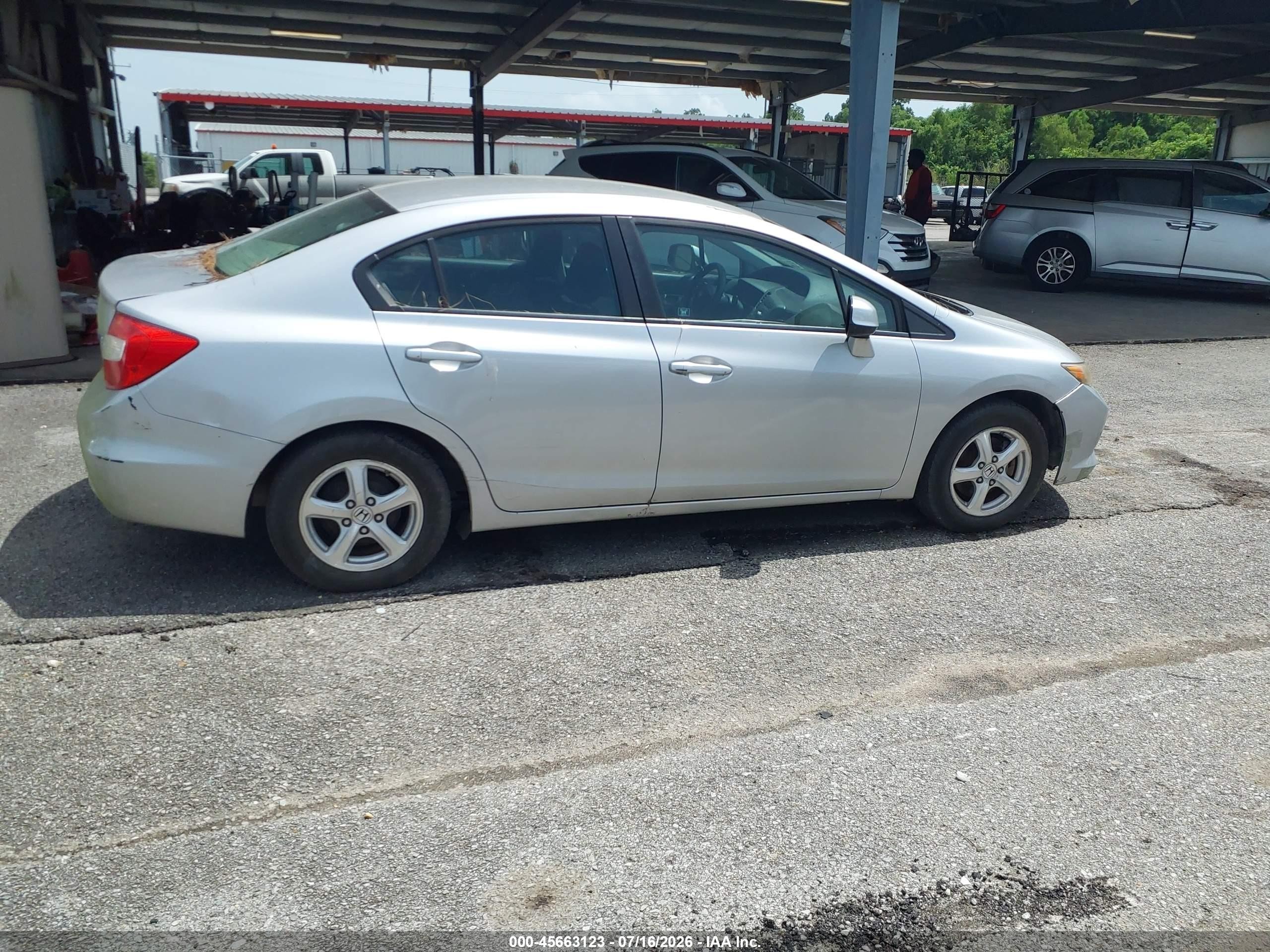 2012 Honda Civic Natural Gas Silver vin: 19XFB5F59CE002328