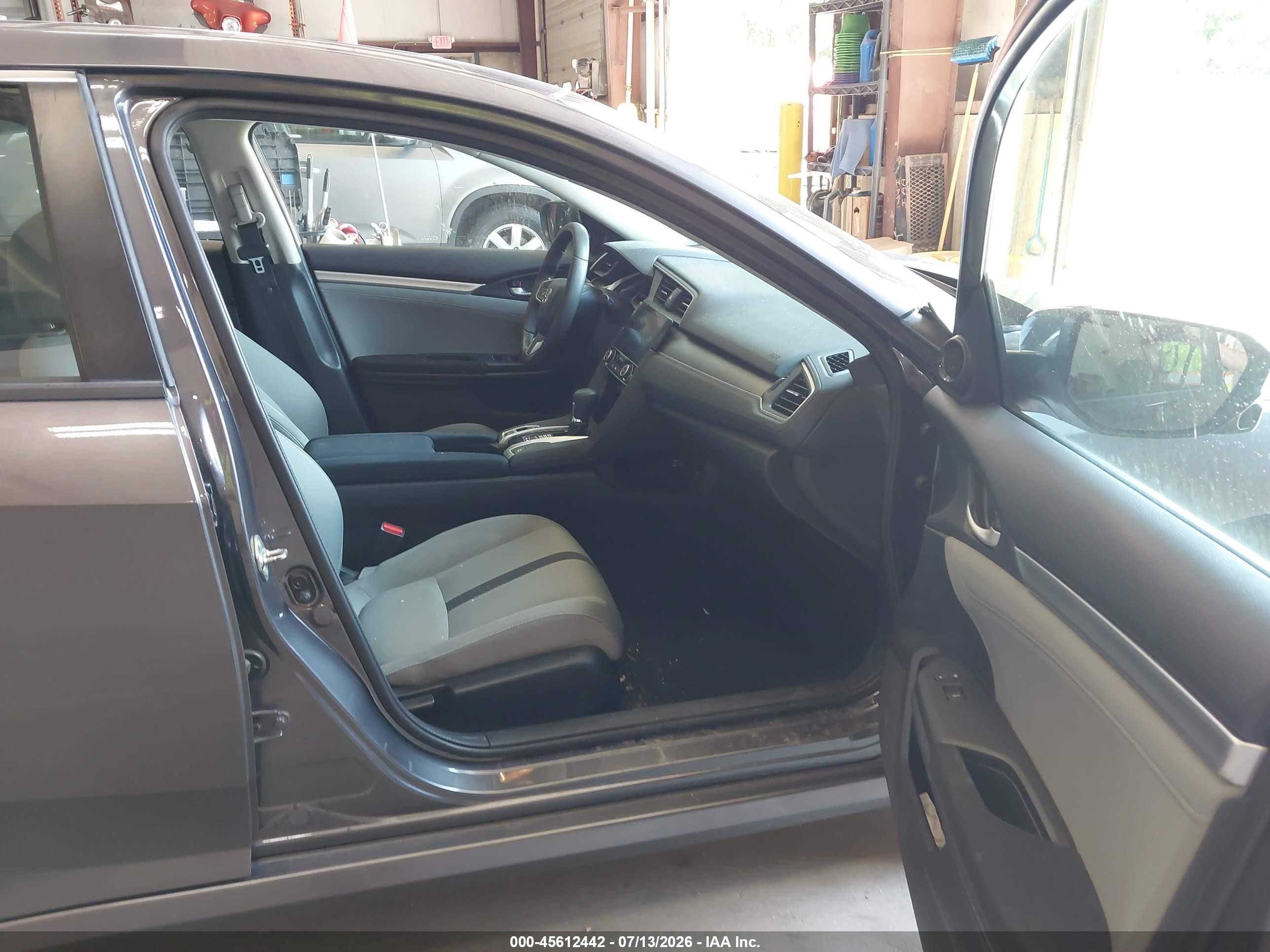 2016 Honda Civic Ex-t Серебряный vin: 19XFC1F31GE021384