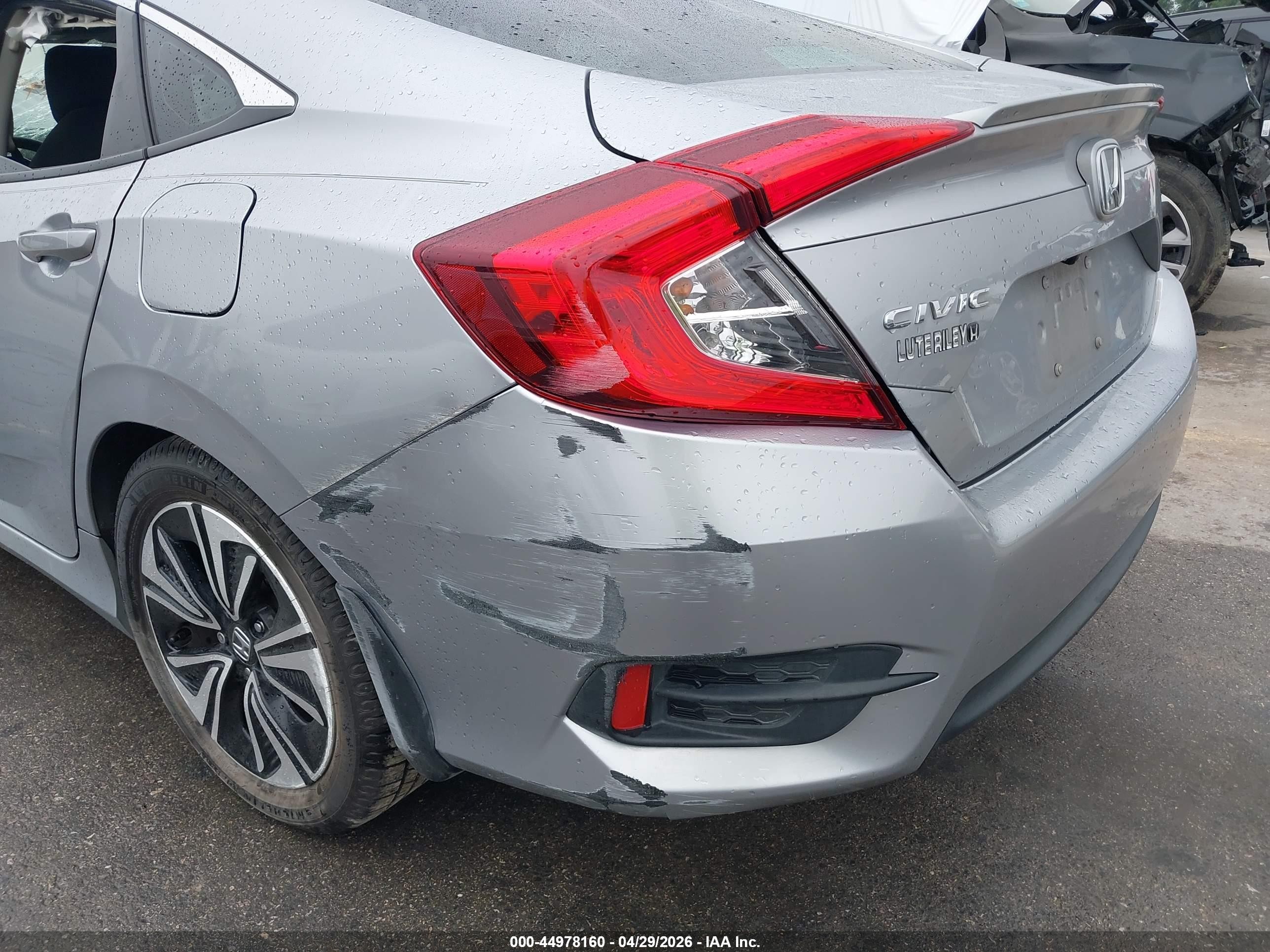 2016 Honda Civic Ex-t Gray vin: 19XFC1F33GE017840