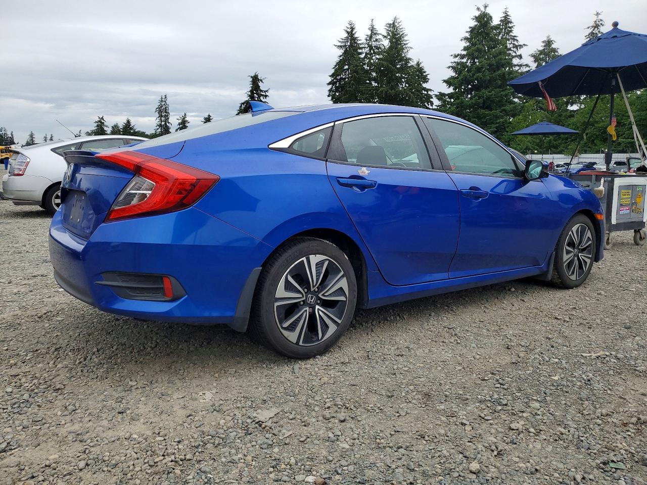 2017 Honda Civic Ex Blue vin: 19XFC1F35HE203543