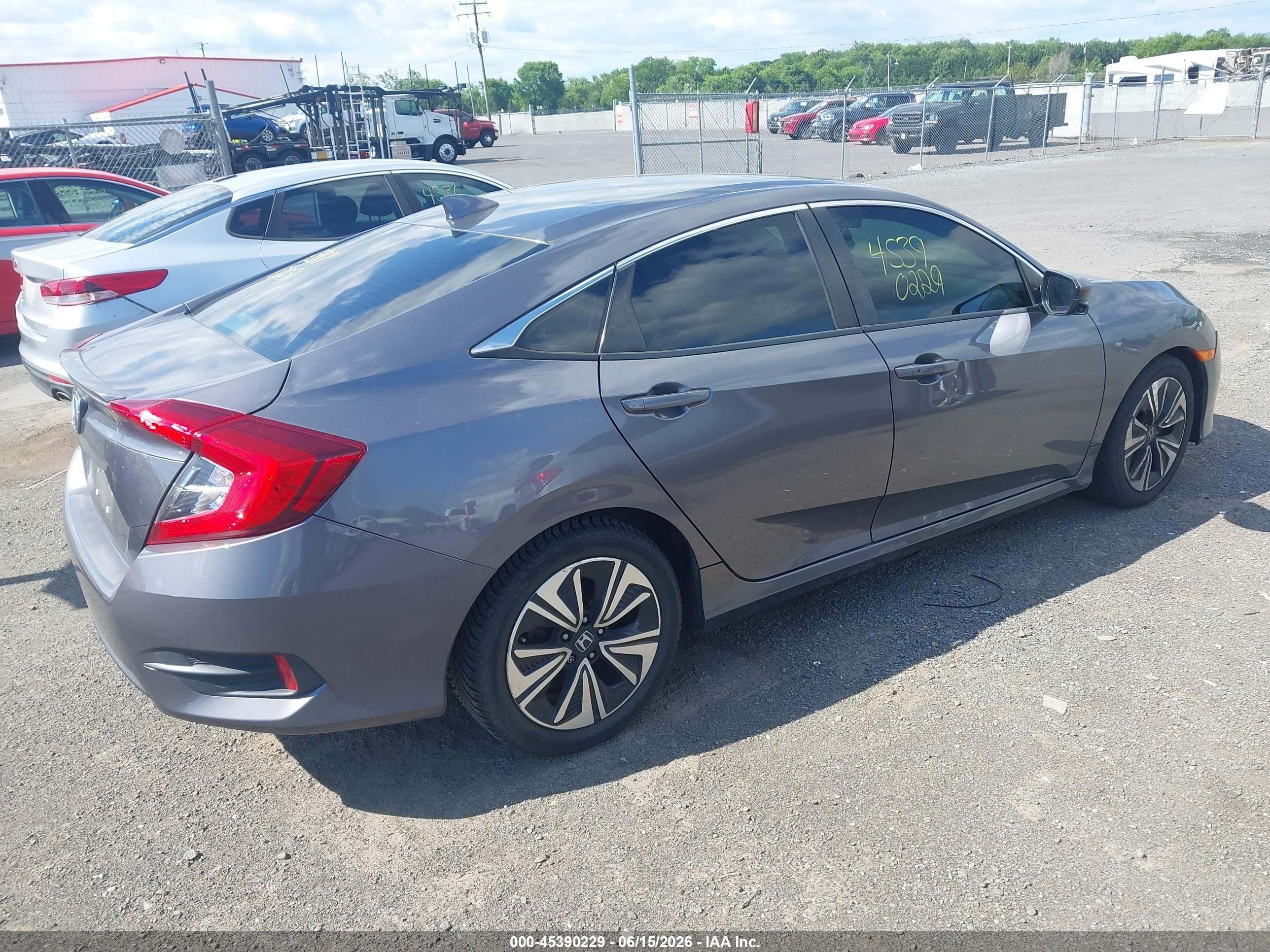 2017 Honda Civic Ex-t Gray vin: 19XFC1F37HE209487