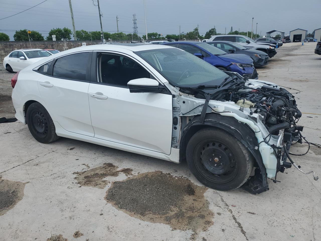 2020 Honda Civic Ex White vin: 19XFC1F37LE007077 Damage: Right Front Fender, Missing, Replacement Required